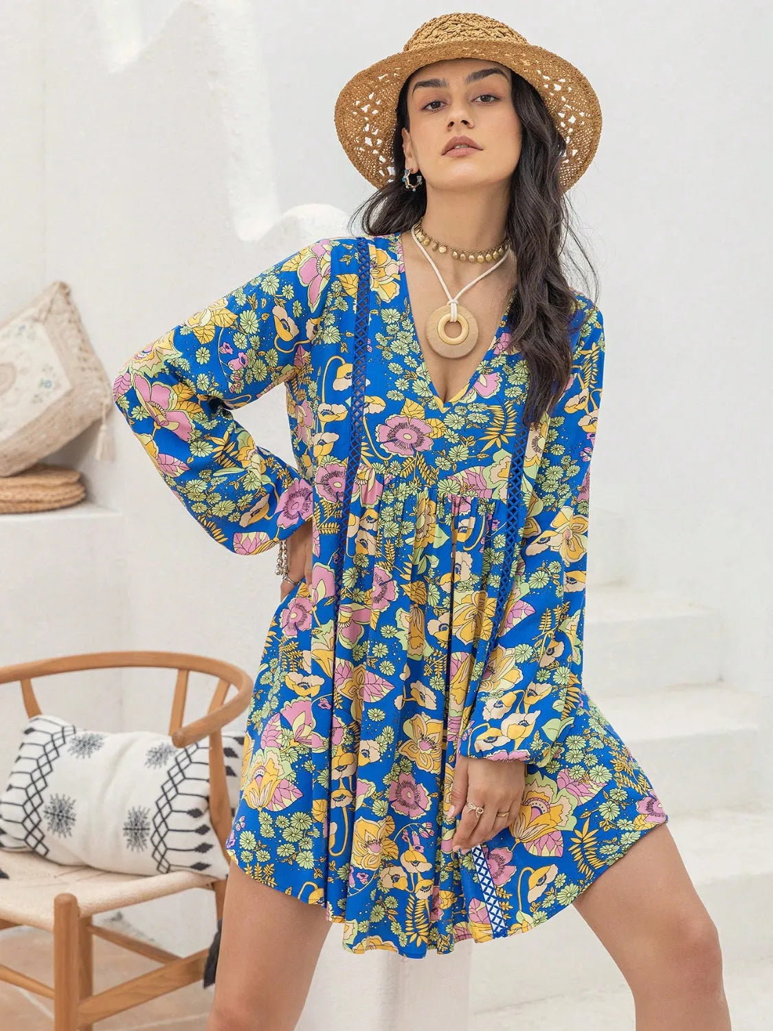 Printed V-Neck Balloon Sleeve Mini Dress Casual Dresses - Tophatter Daily Deals