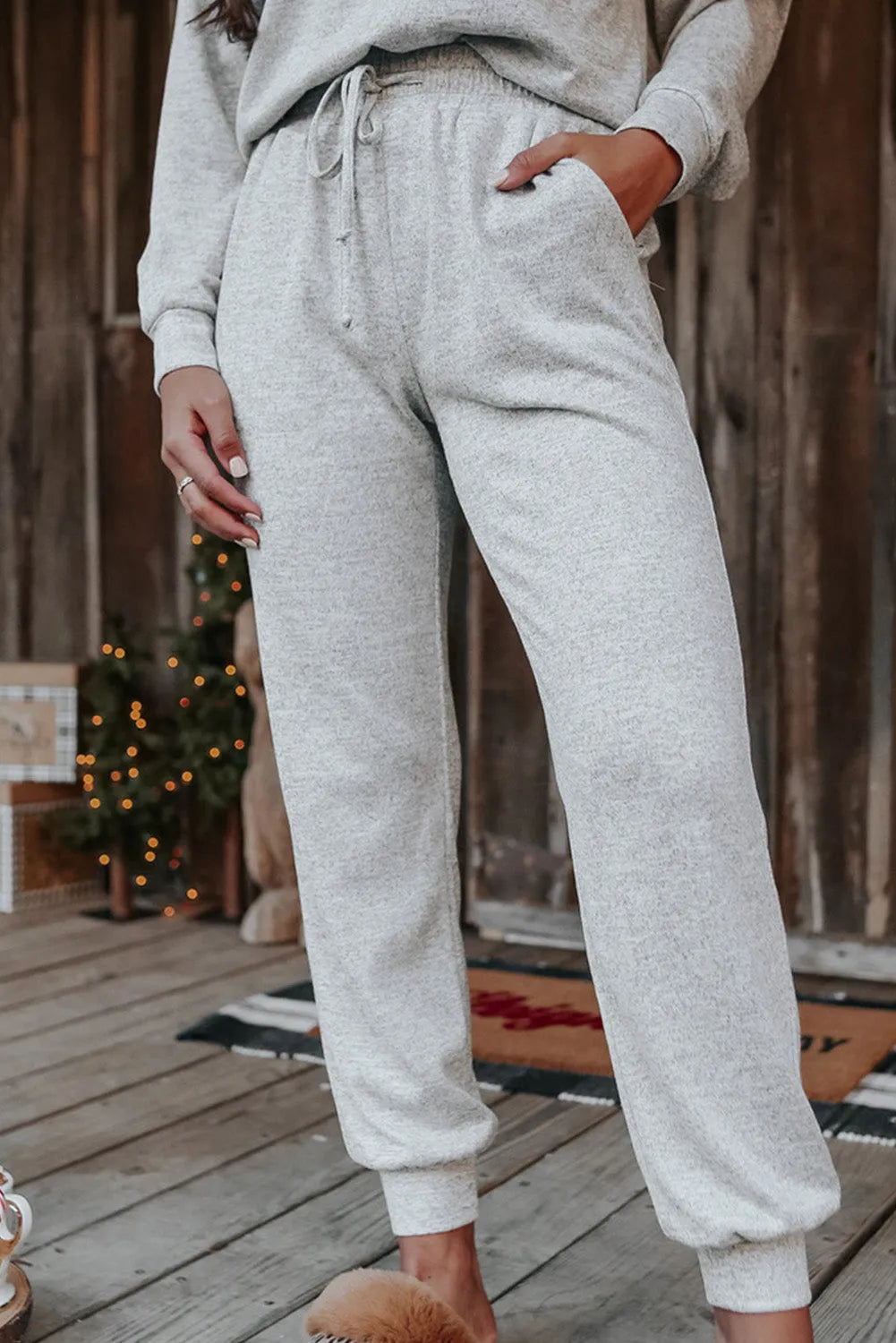 Gray Long Sleeve Pullover and Jogger Pants Lounge Set Loungewear & Sleepwear/Loungewear - Tophatter Daily Deals