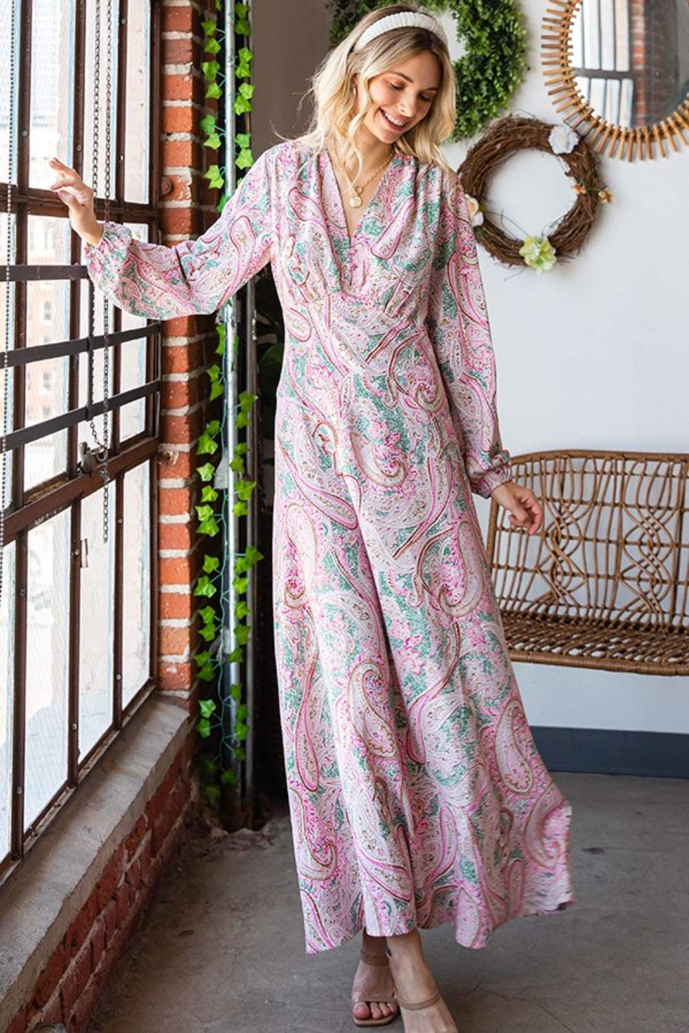 First Love Paisley Print Tie-Back Long Sleeve Maxi Dress Casual Dresses - Tophatter Daily Deals