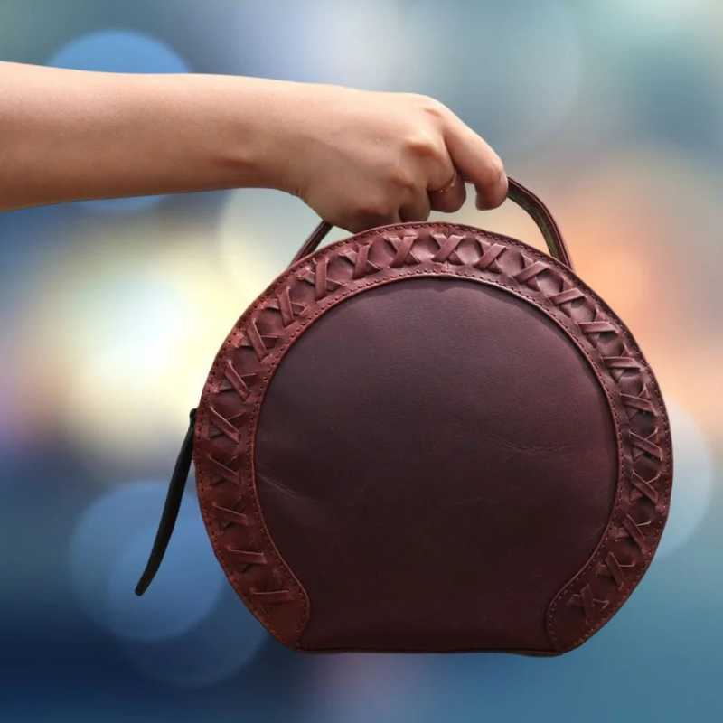Oaklee Leather Concealed Carry Crossbody Purse Handgun Purses - Tophatter Daily Deals