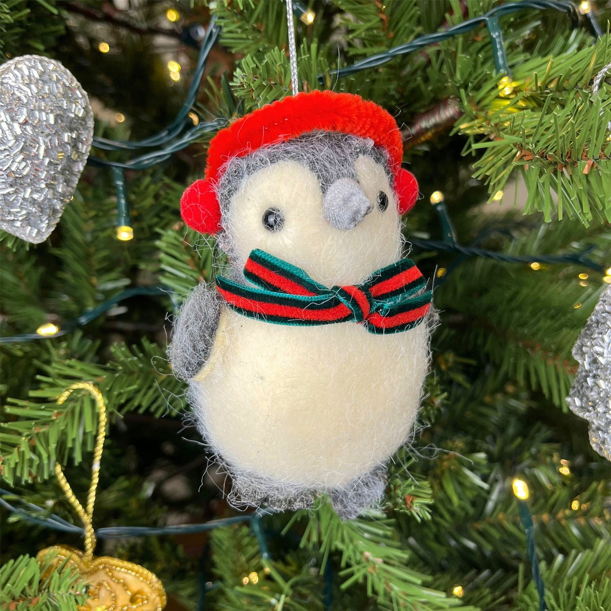 Penguin Christmas Bauble | Grey Wool Penguin Christmas Tree Ornament - 11cm Baubles - Tophatter Daily Deals