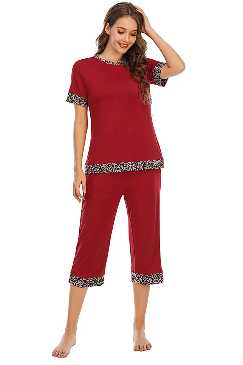 Round Neck Short Sleeve Top and Capris Pants Lounge Set Loungewear Sets - Tophatter Daily Deals