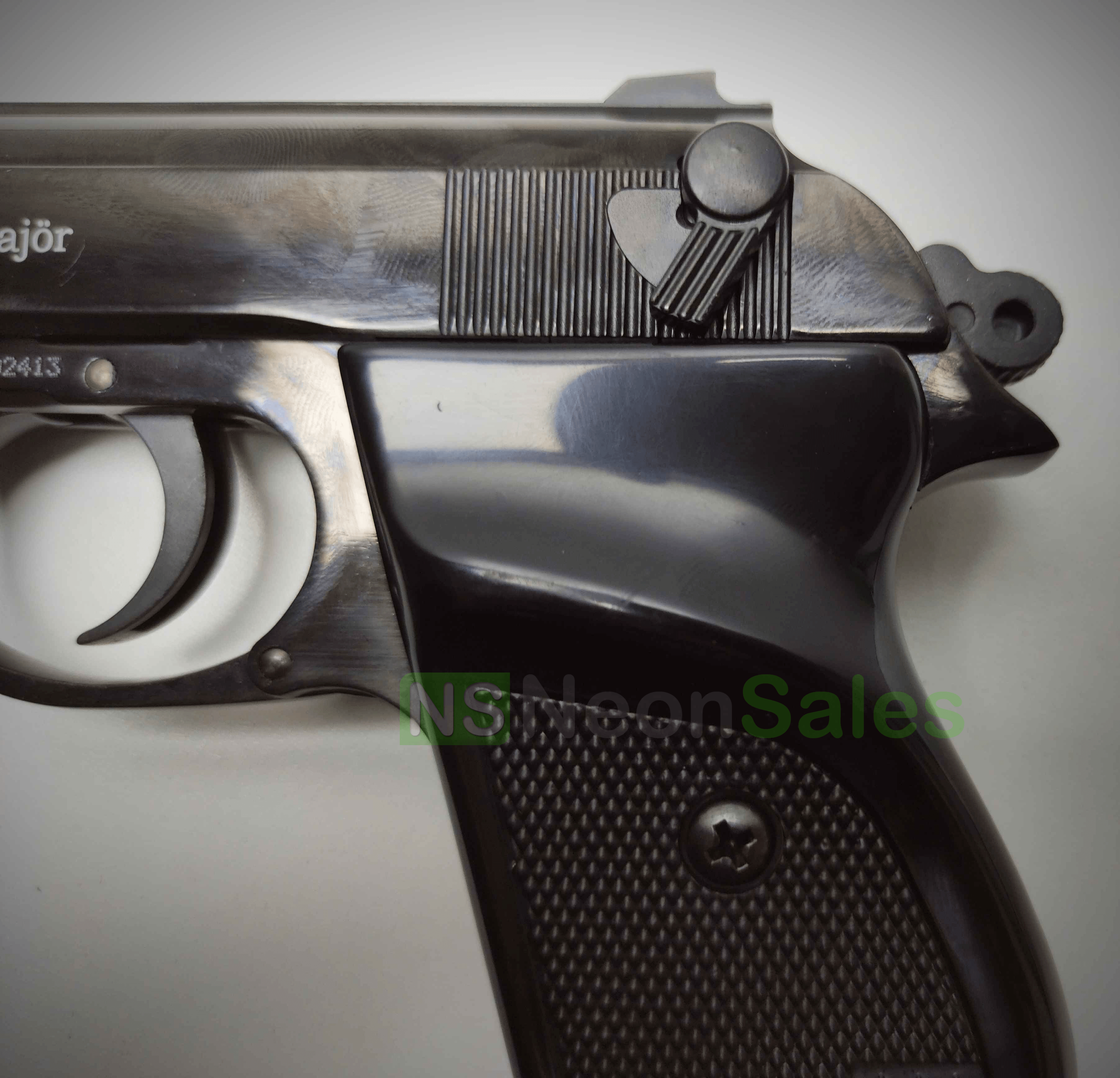 EKOL MAJOR BLANK GUN + 10 BLANKS + HOLSTER - Tophatter's Army Deals COMBOS - Tophatter Daily Deals