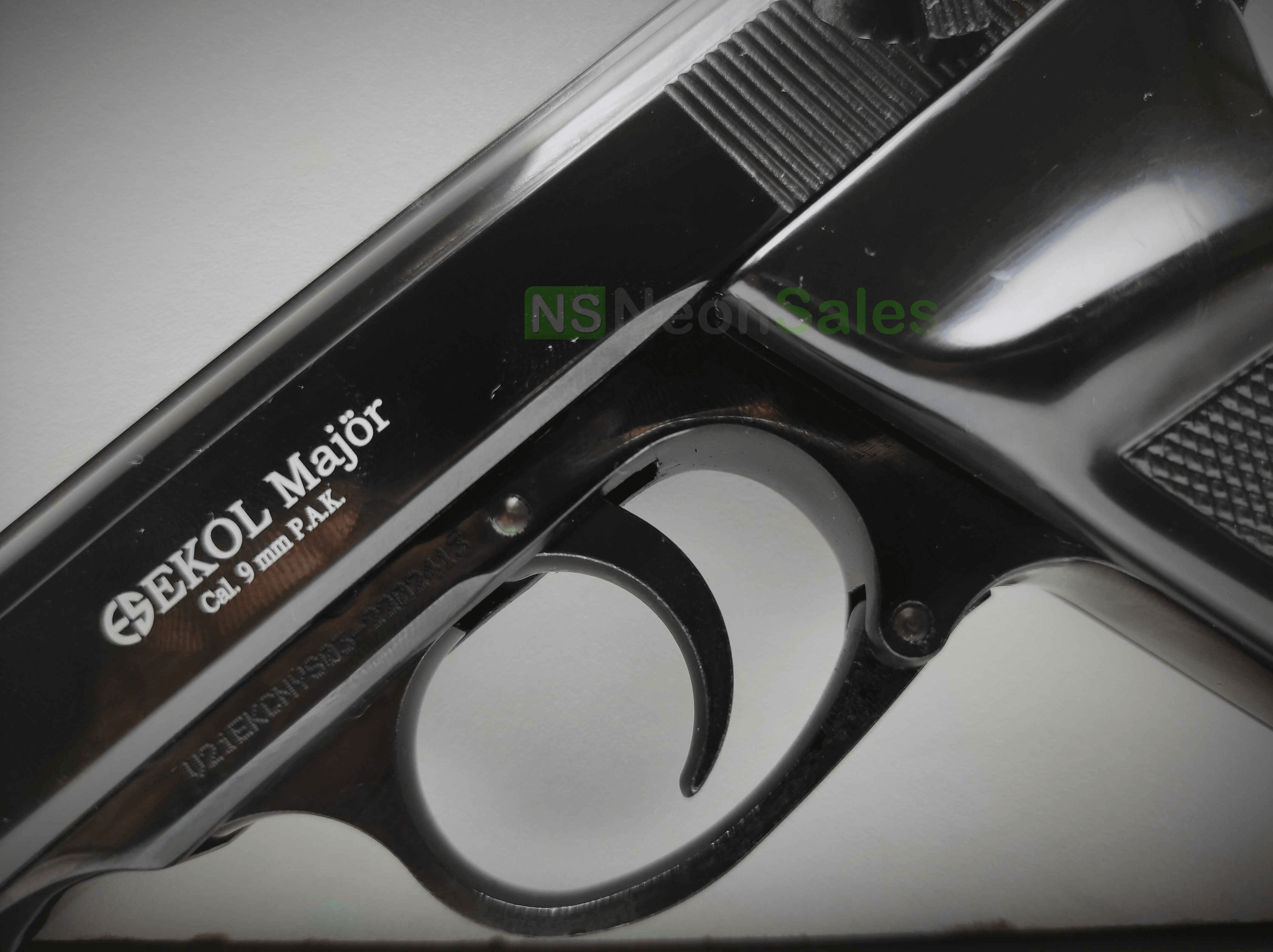 EKOL MAJOR BLANK GUN + 10 BLANKS + HOLSTER - Tophatter's Army Deals COMBOS - Tophatter Daily Deals
