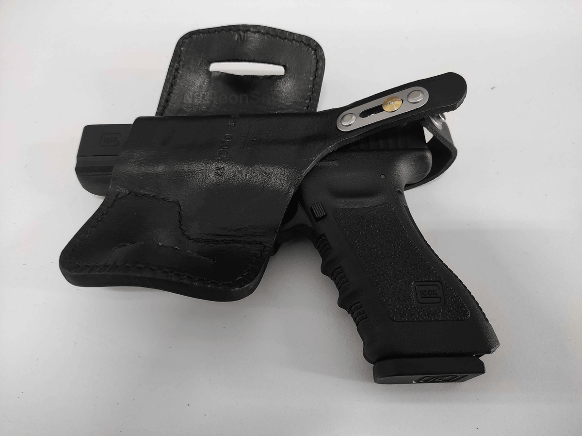 EL PASO HARD LEATHER BIKINI HOLSTER, GLOCK 17/19 - Tophatter's Army Deals HOLSTERS & BAGS - Tophatter Daily Deals