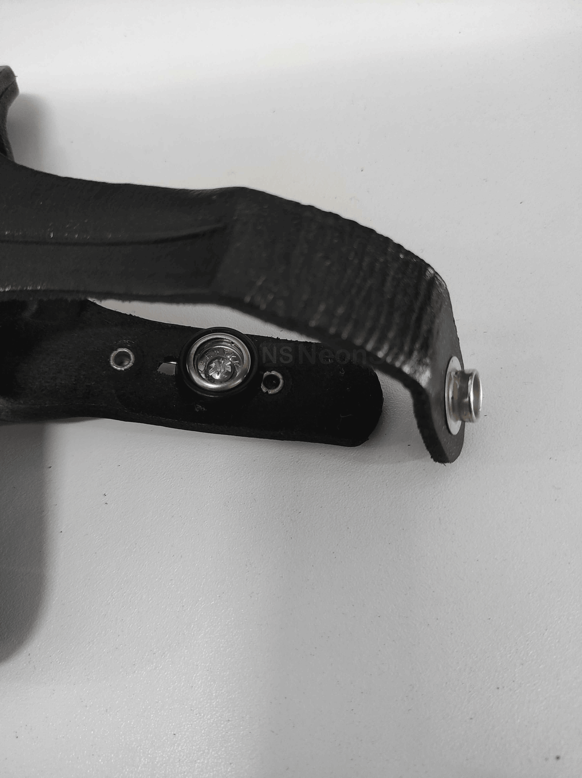 EL PASO HARD LEATHER BIKINI HOLSTER, GLOCK 17/19 - Tophatter's Army Deals HOLSTERS & BAGS - Tophatter Daily Deals