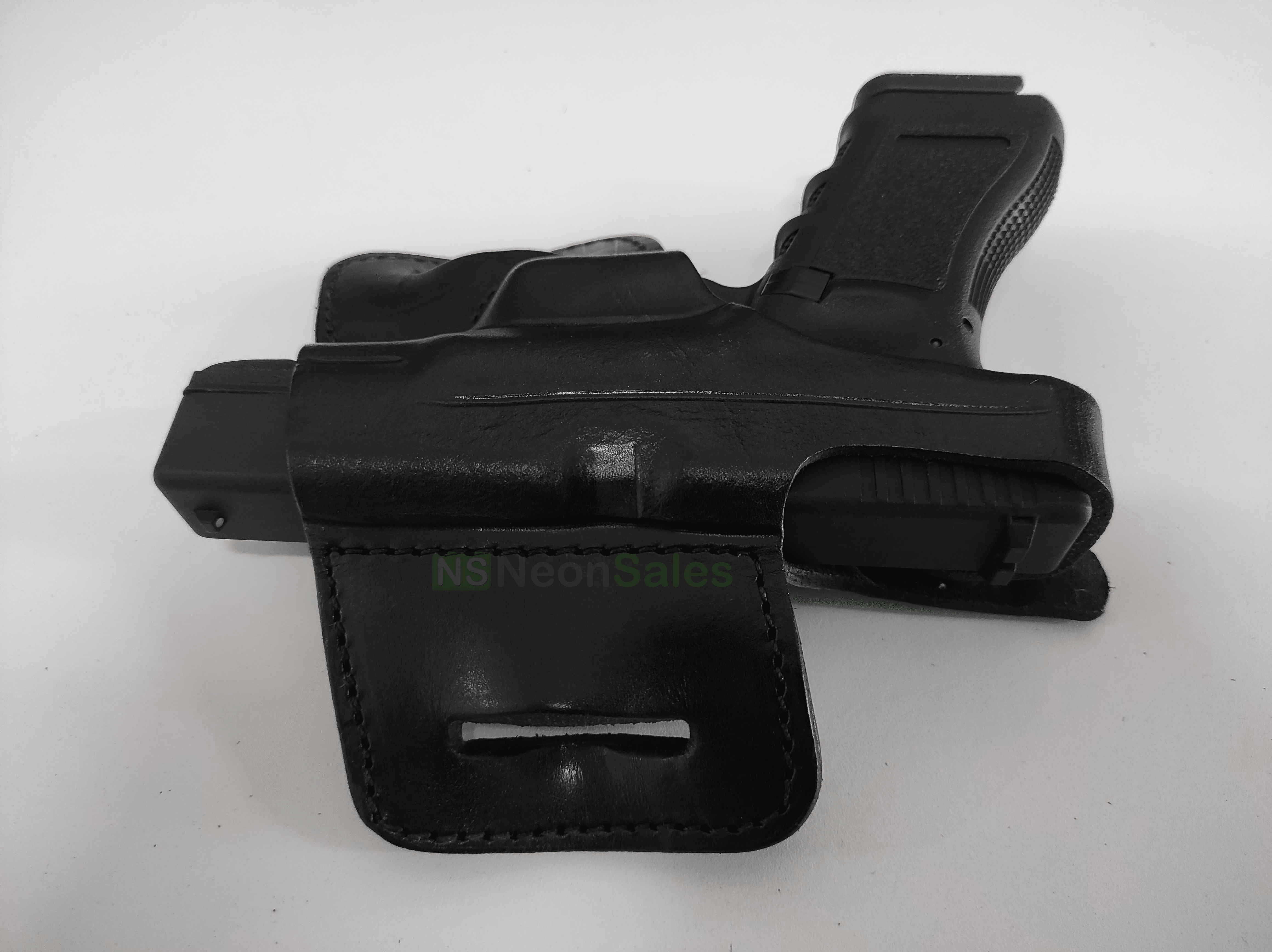 EL PASO HARD LEATHER BIKINI HOLSTER, GLOCK 17/19 - Tophatter's Army Deals HOLSTERS & BAGS - Tophatter Daily Deals