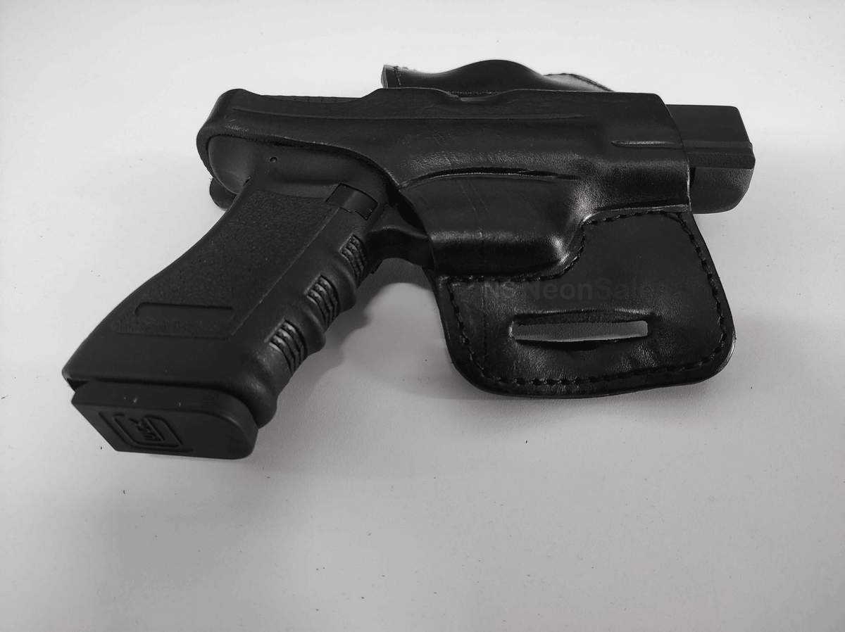 EL PASO HARD LEATHER BIKINI HOLSTER, GLOCK 17/19 - Tophatter's Army Deals HOLSTERS & BAGS - Tophatter Daily Deals