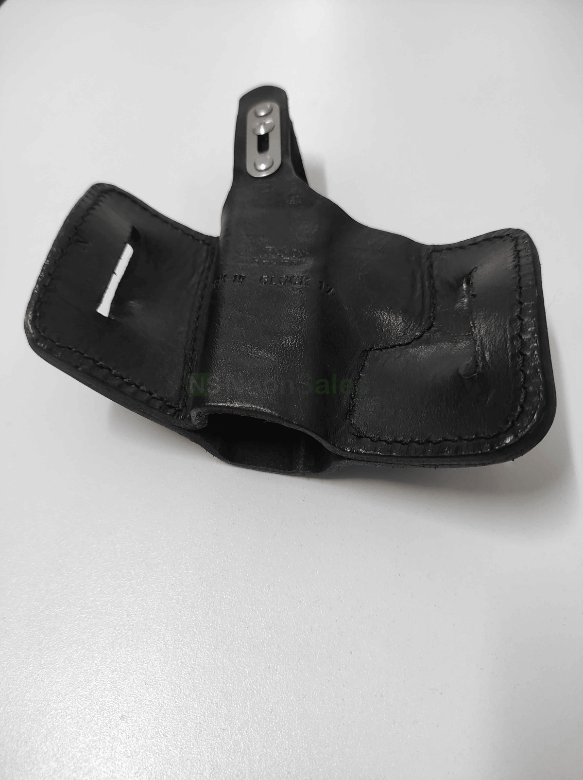 EL PASO HARD LEATHER BIKINI HOLSTER, GLOCK 17/19 - Tophatter's Army Deals HOLSTERS & BAGS - Tophatter Daily Deals