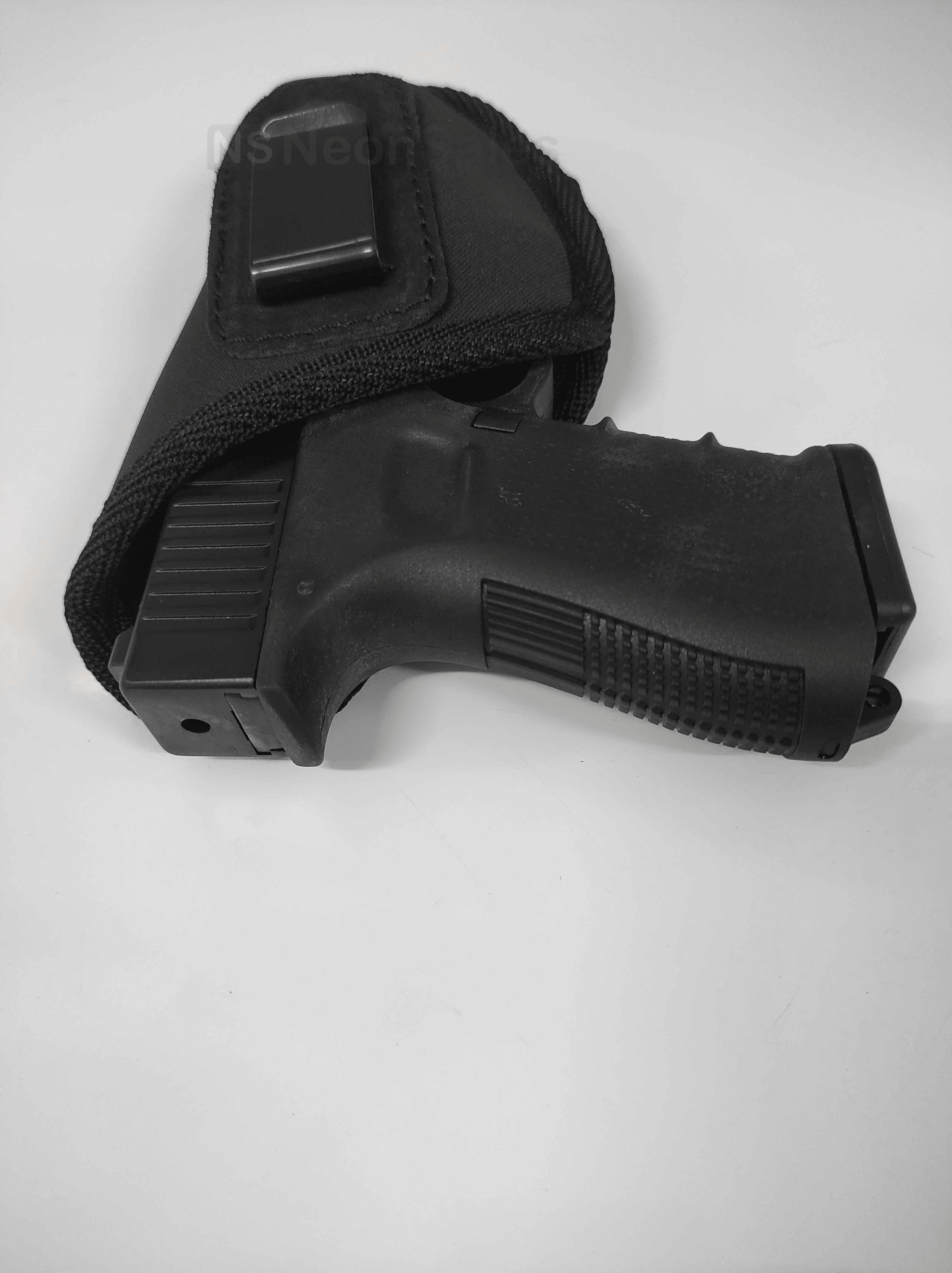EL PASO NEOPRENE CLIP-ON (IWB) - MEDIUM RAIL - Tophatter's Army Deals HOLSTERS & BAGS - Tophatter Daily Deals