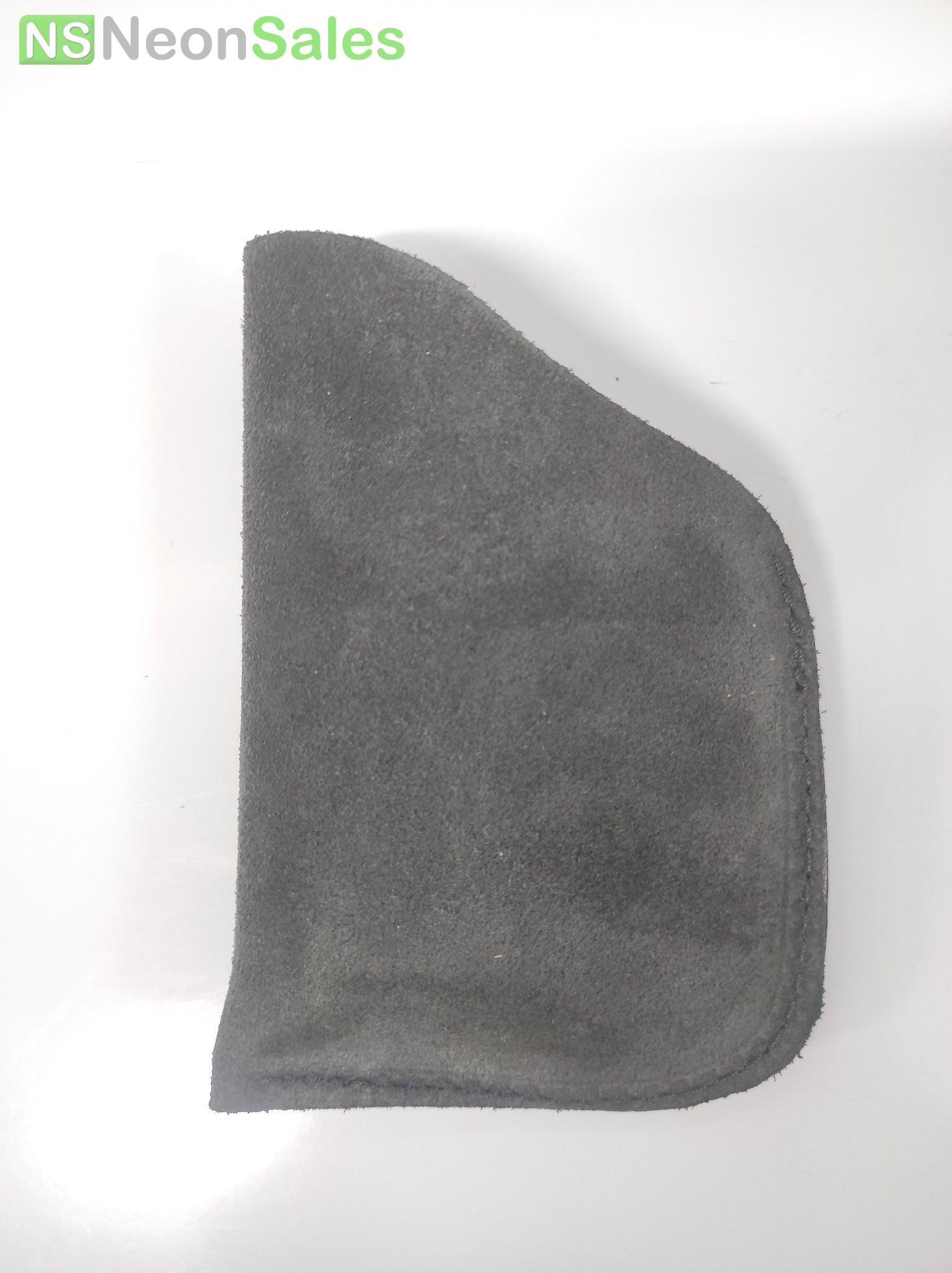 EL PASO SUEDE LIGHT-BEARING CLIP-ON (IWB) - MEDIUM - Tophatter's Army Deals HOLSTERS & BAGS - Tophatter Daily Deals