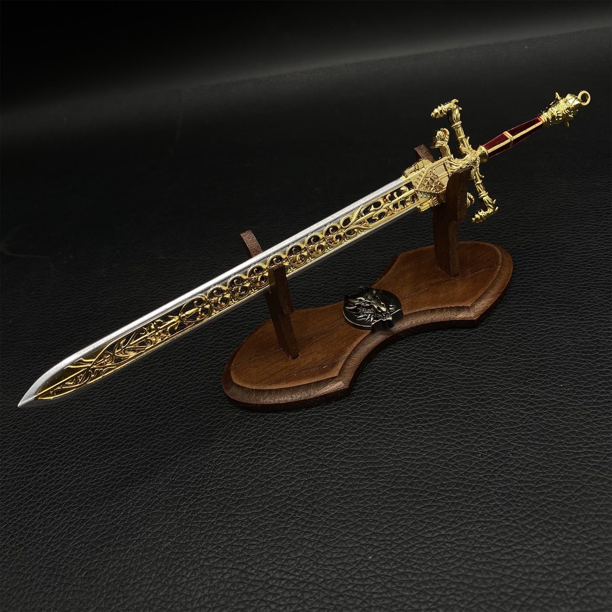Metal ER Swords Metal Weapons Mini Replica 32 Options Night and Flame Sword & Oak Wood Stand - Tophatter Daily Deals