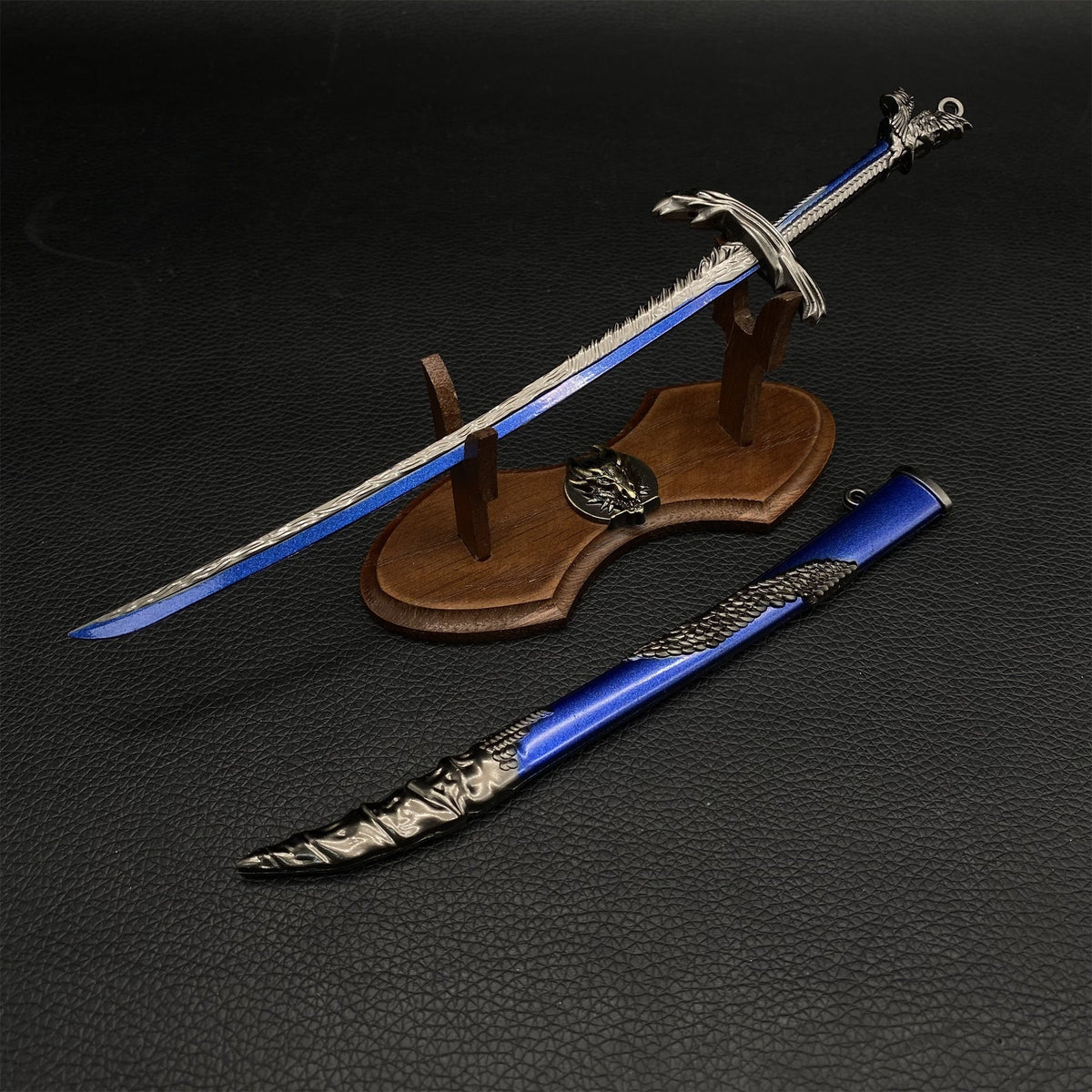 Metal ER Swords Metal Weapons Mini Replica 32 Options Dragonscale Blade & Oak Wood Stand - Tophatter Daily Deals
