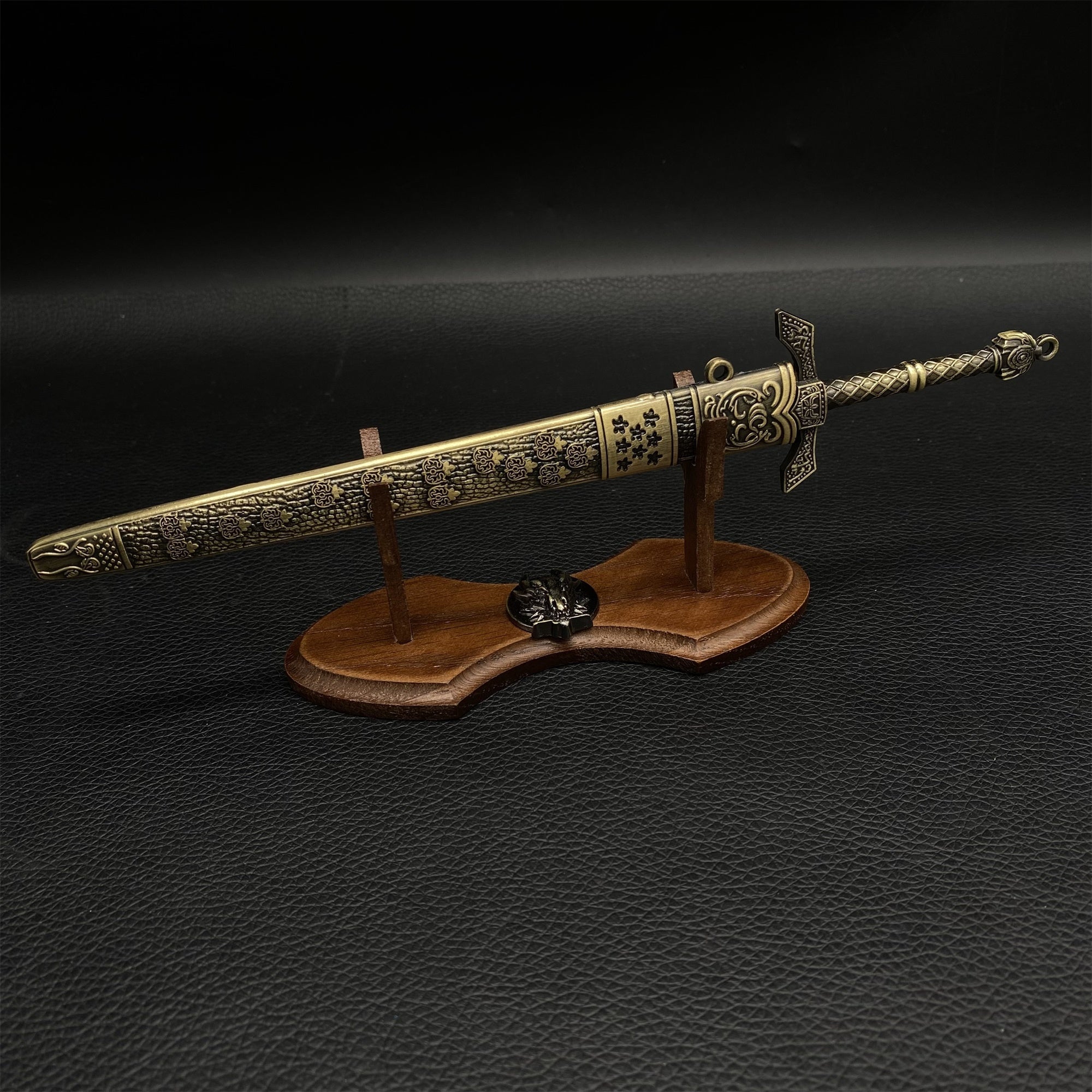 Metal ER Swords Metal Weapons Mini Replica 32 Options - Tophatter Daily Deals