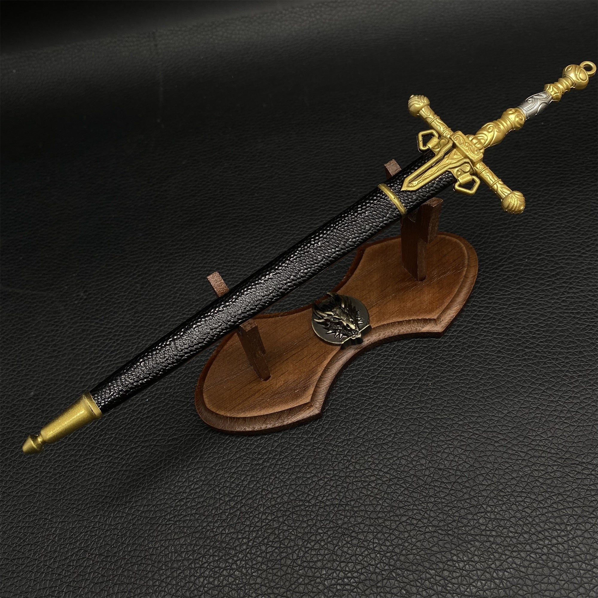 Metal ER Swords Metal Weapons Mini Replica 32 Options - Tophatter Daily Deals