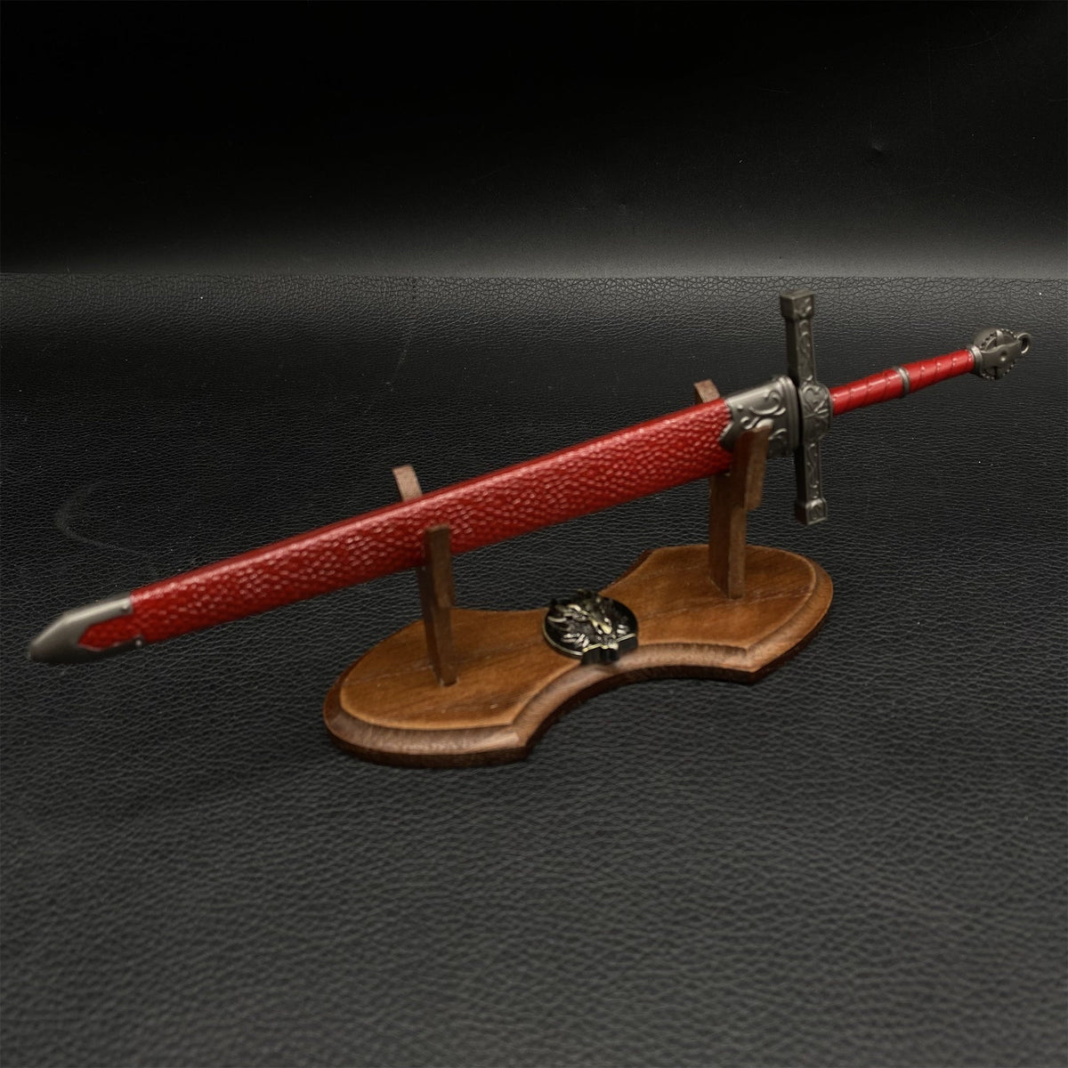 Metal ER Swords Metal Weapons Mini Replica 32 Options - Tophatter Daily Deals