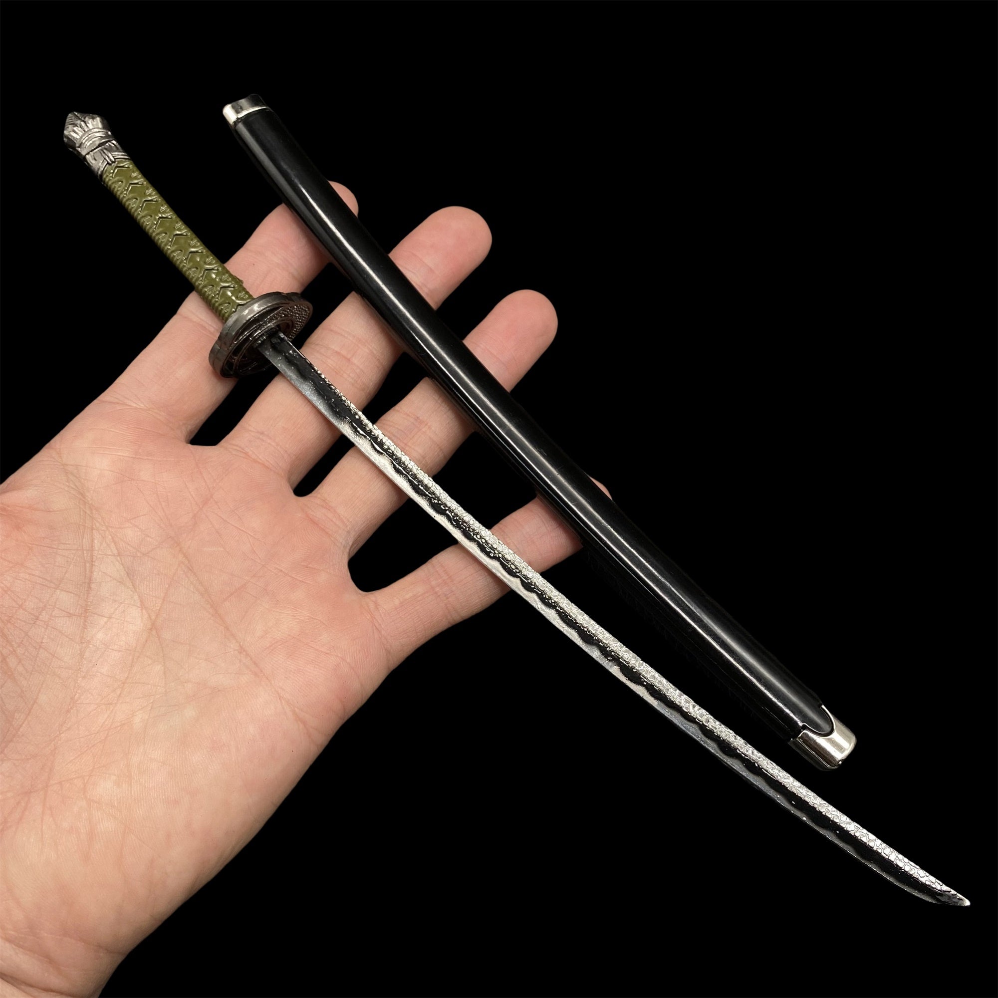 Metal ER Swords Metal Weapons Mini Replica 32 Options - Tophatter Daily Deals