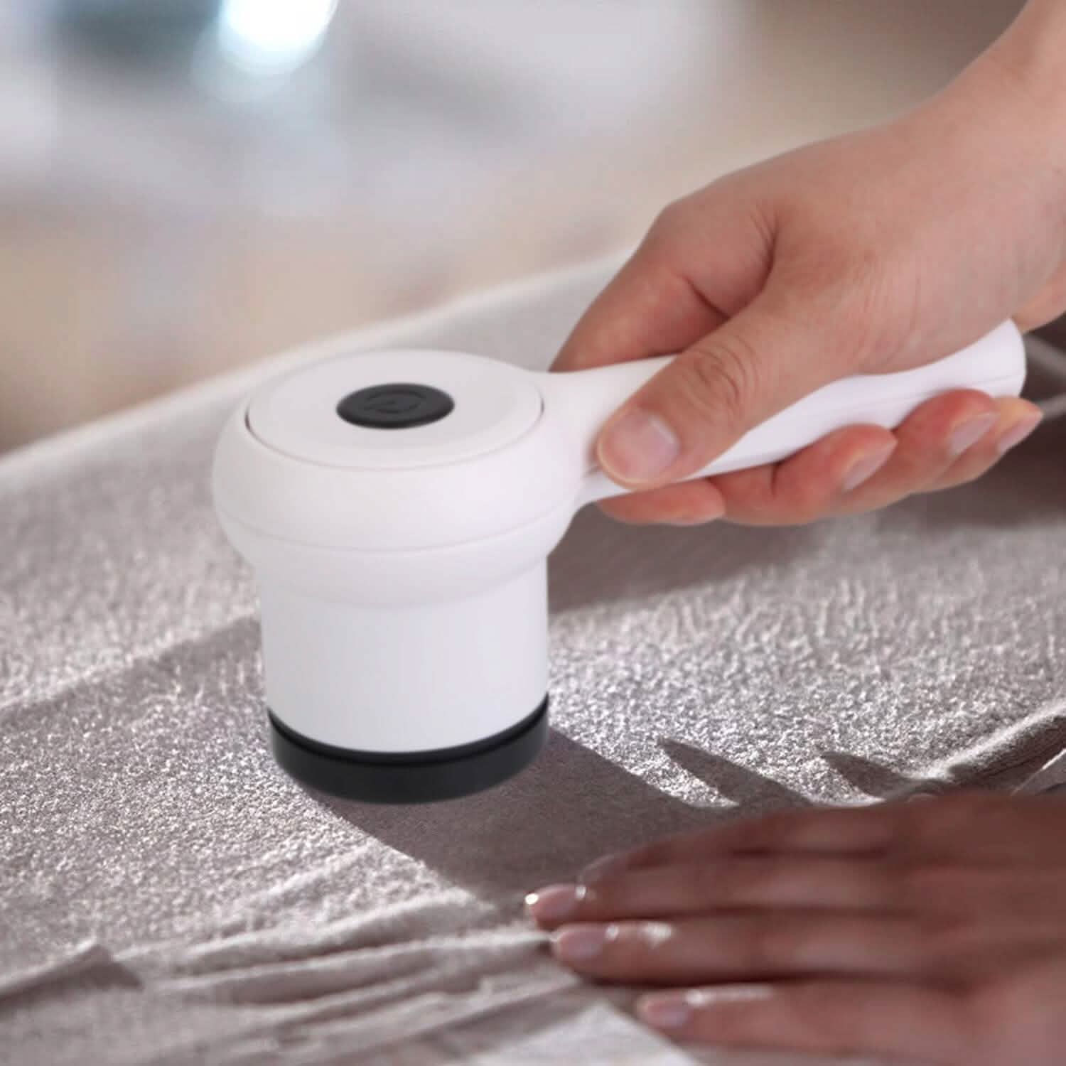 Electric Fuzz Pilling Trimmer Sweater Shaver with Detachable Handle Household Appliances - Tophatter Daily Deals