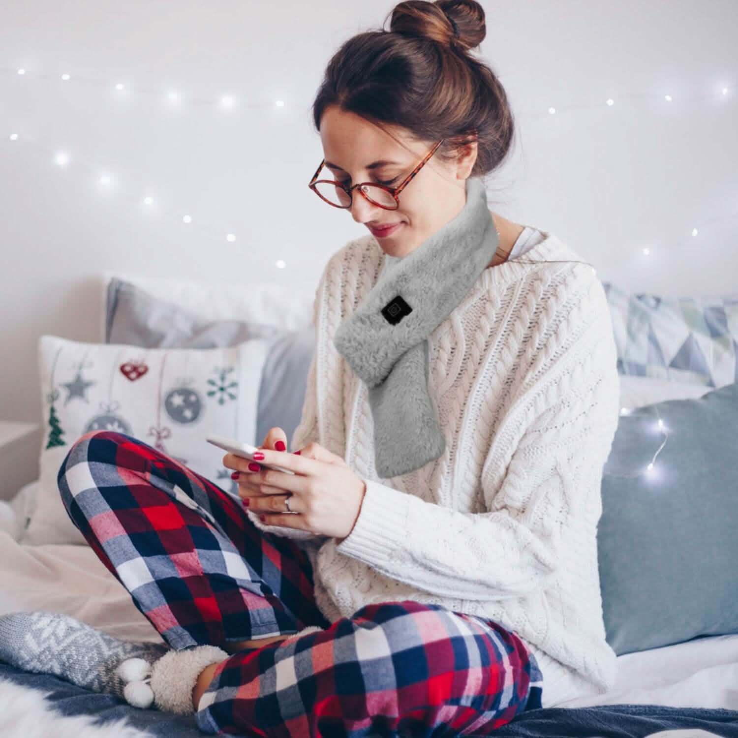 Electric Heated Scarf USB Heating Neck Shawl Soft Warm Scarves with 3 Heating Modes Gloves, Scarves & Earmuffs - Tophatter Daily Deals