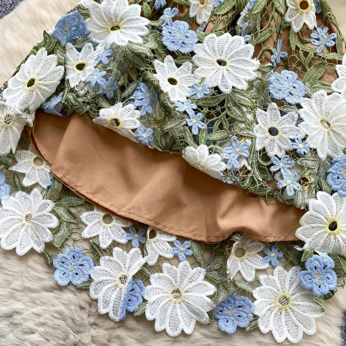 Elegant Flower Embroidery Lace Hollow Out Prom Dresses Mini Dresses - Tophatter Daily Deals