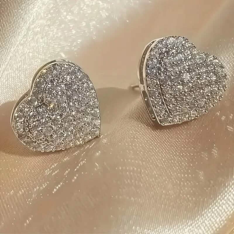 Elegant Heart-Shaped Zirconia Stud Earrings Earrings - Tophatter Daily Deals