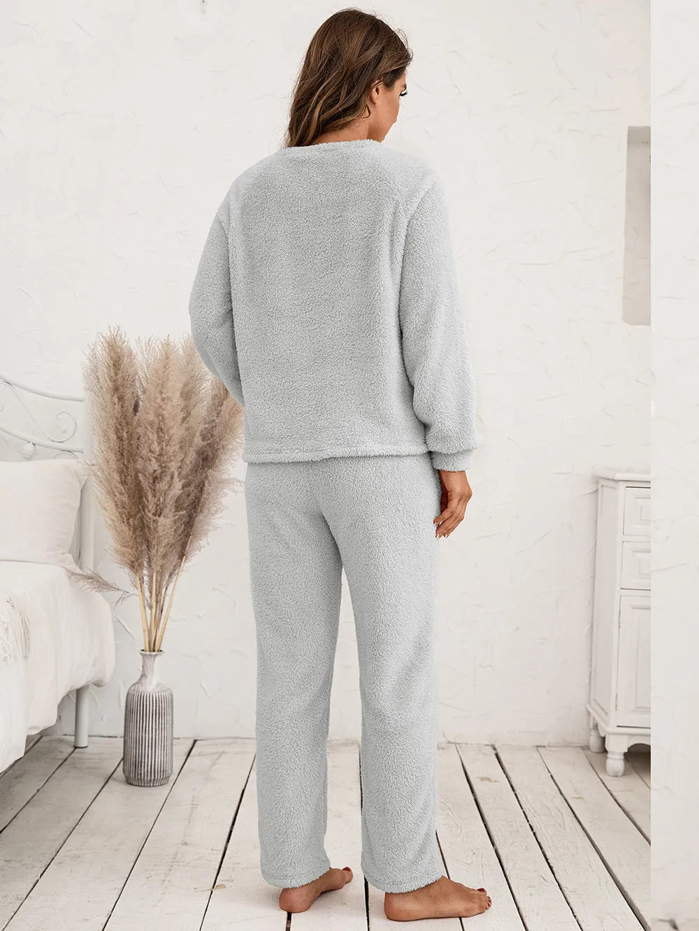 Teddy Long Sleeve Top and Pants Lounge Set Loungewear Sets - Tophatter Daily Deals