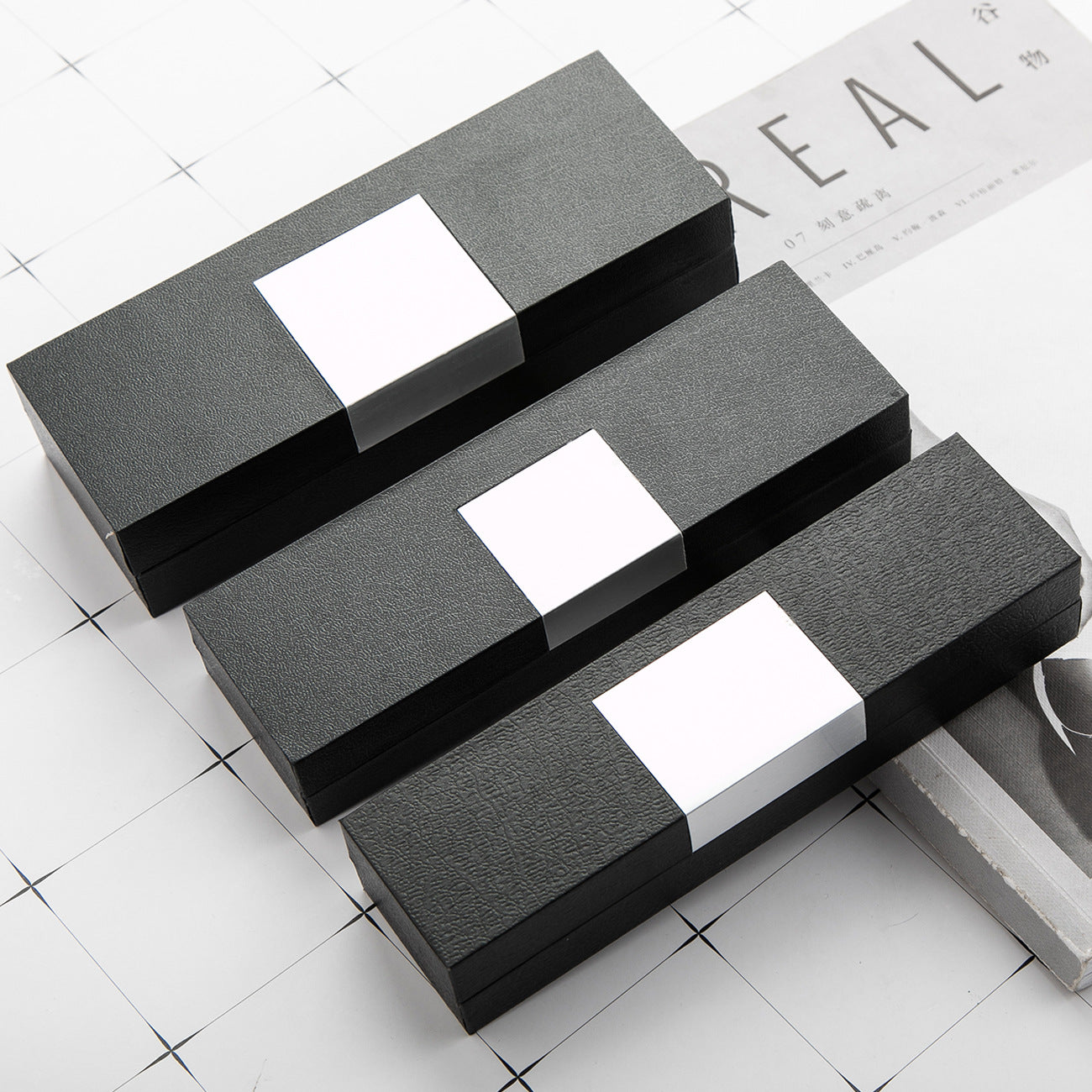 Business Flip Aluminum Sheet Gift Pen Box Gift 0 - Tophatter Daily Deals