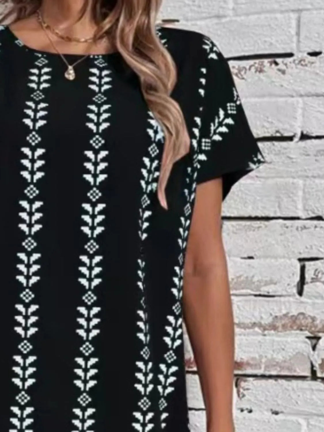 Printed Round Neck Short Sleeve Dress Casual Dresses - Tophatter Daily Deals