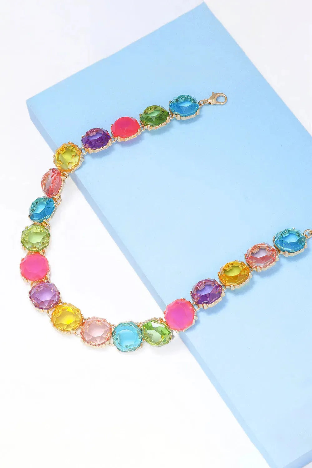 Zinc Alloy Resin Necklace Necklaces - Tophatter Daily Deals