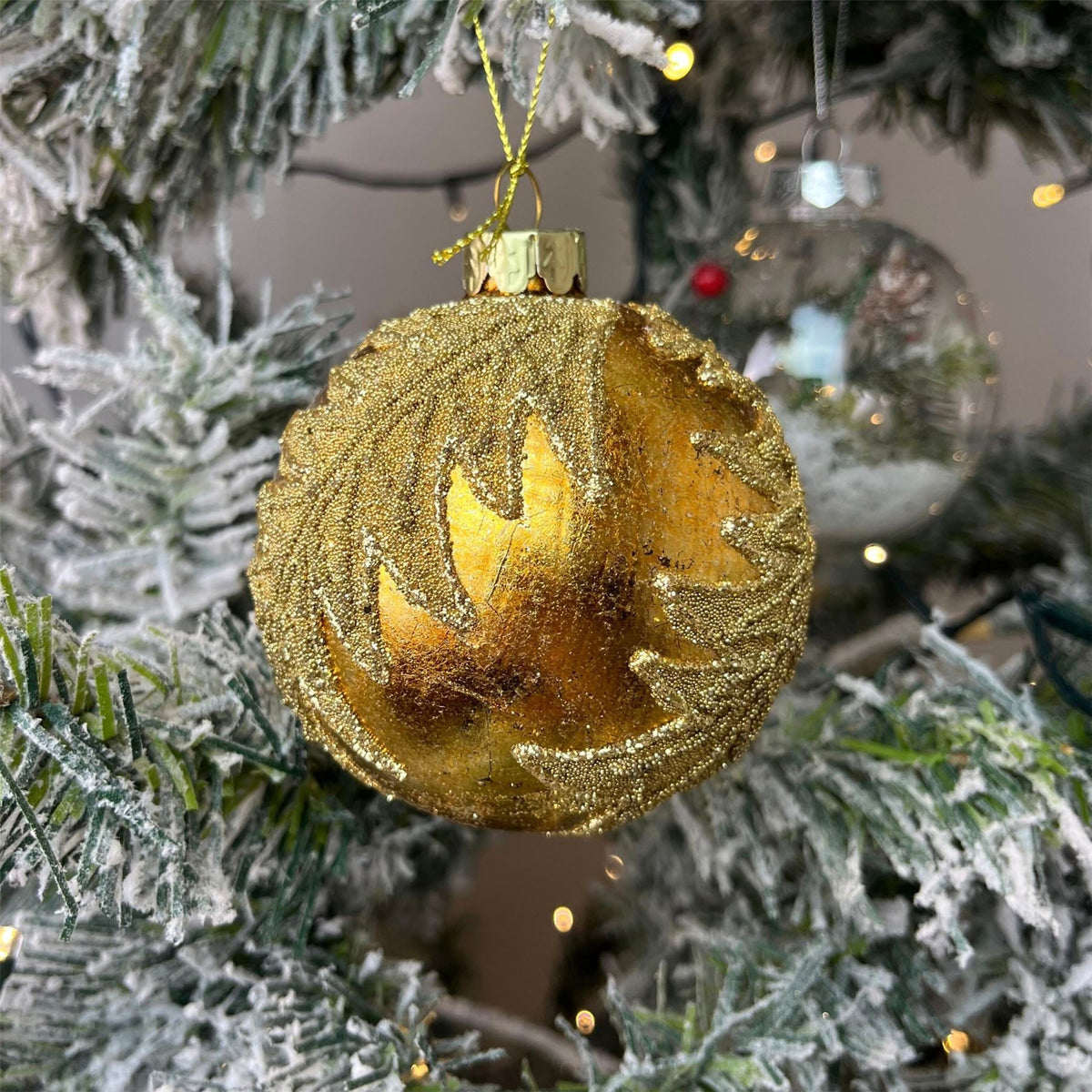 Gold Beaded Spiral Leaf Bauble | Gold Glass Christmas Tree Ornament - 8cm Baubles - Tophatter Daily Deals