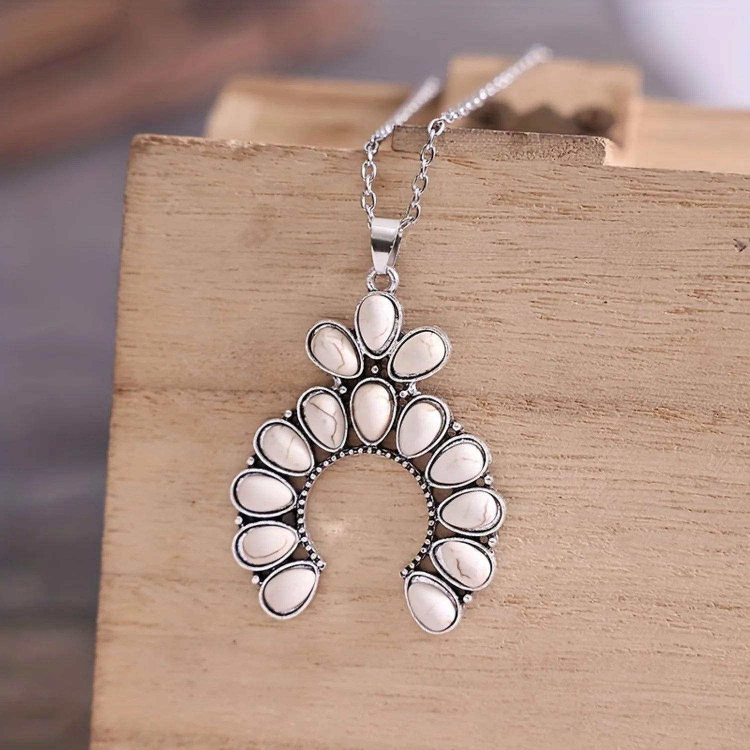 Artificial White Turquoise Alloy Geometric Necklace Necklaces - Tophatter Daily Deals