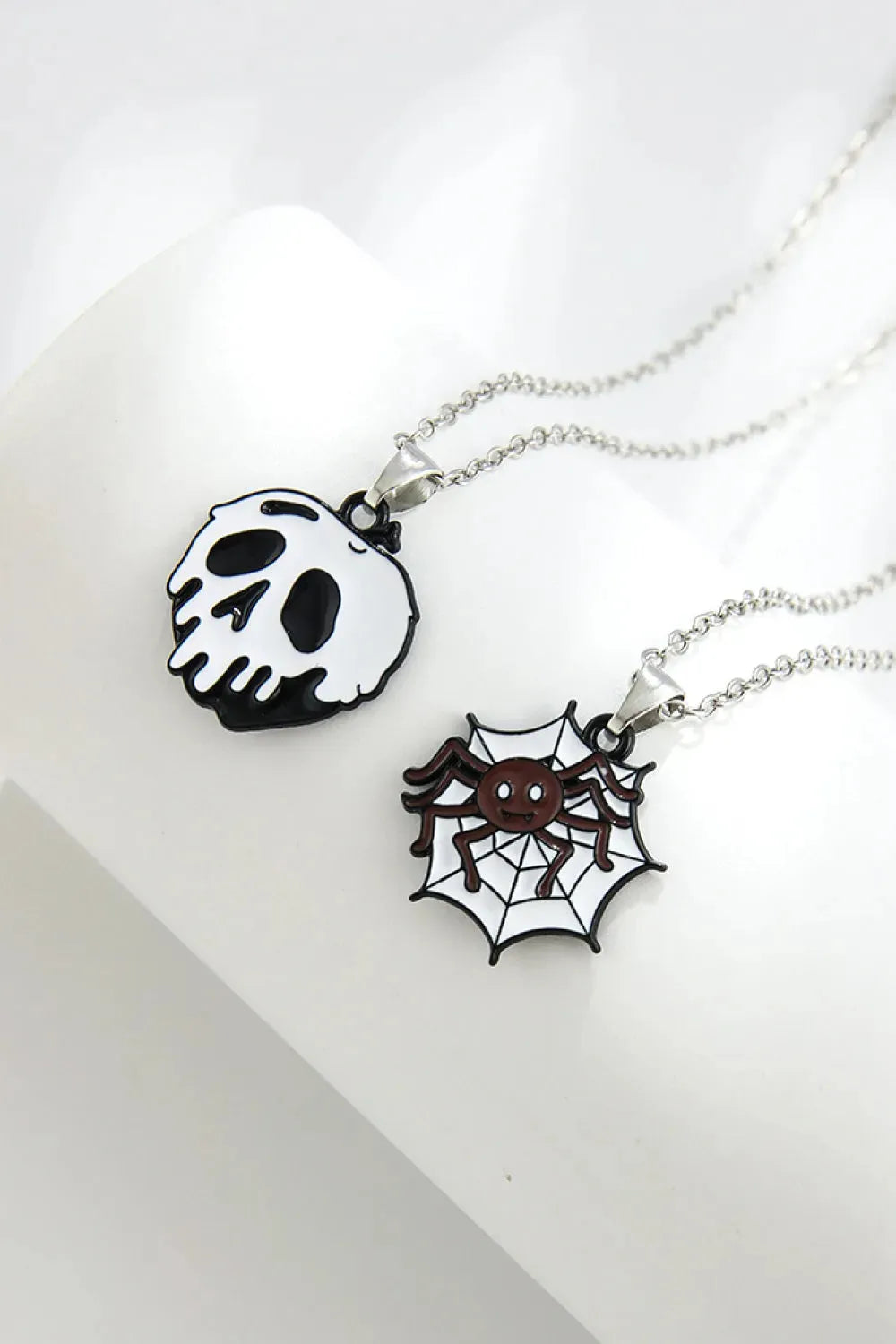 Two-Piece Halloween Theme Necklace Set Necklaces - Tophatter Daily Deals