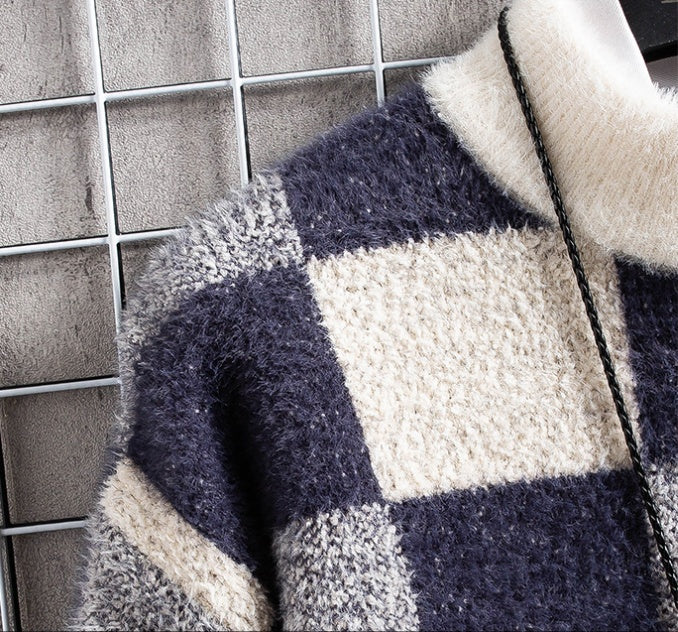 Warm Mens Crew Sweater - Checked Knit, Nylon, For Winter 3D Changing Face Moving Picture Frame - Tophatter Daily Deals