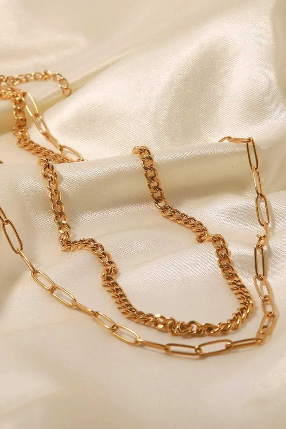 18K Gold Plated Layered Chain Necklace Necklaces - Tophatter Daily Deals