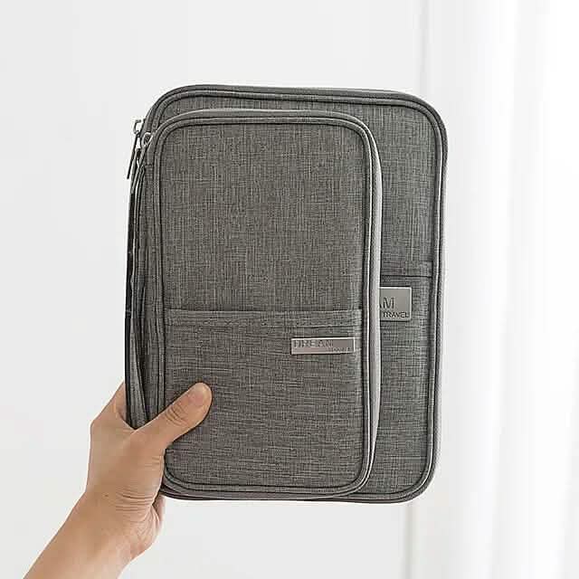 Family Travel Document Organizer Capacious Passport Holder Wallet Handbags & Wallets - Tophatter Daily Deals