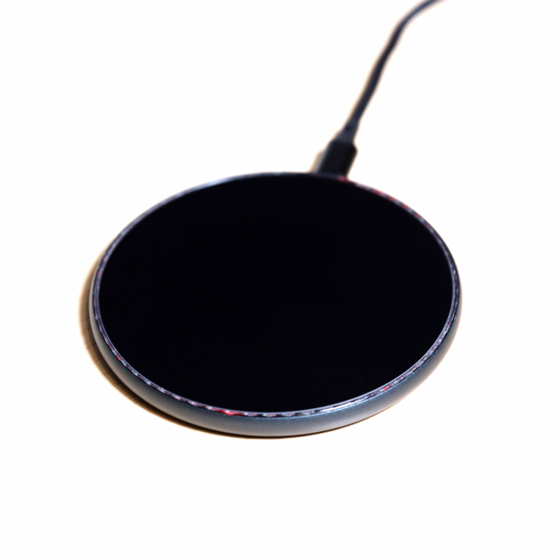 Wireless Fast Charger Charger - Tophatter Daily Deals