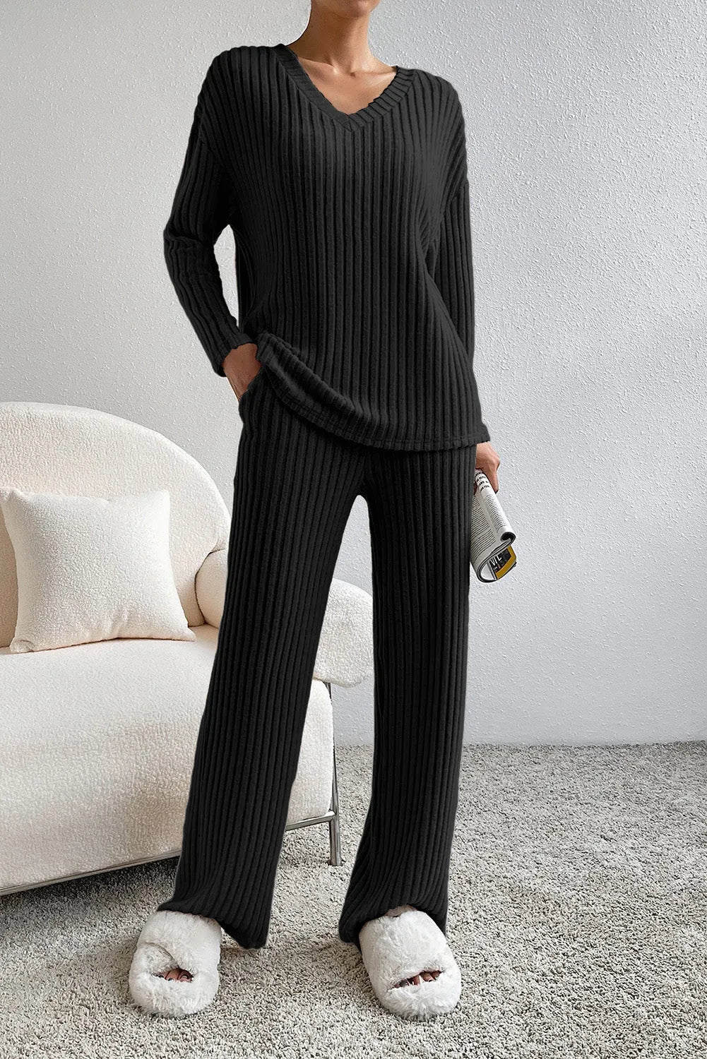 Black Ribbed Knit V Neck Slouchy Two-piece Outfit Loungewear & Sleepwear/Loungewear - Tophatter Daily Deals
