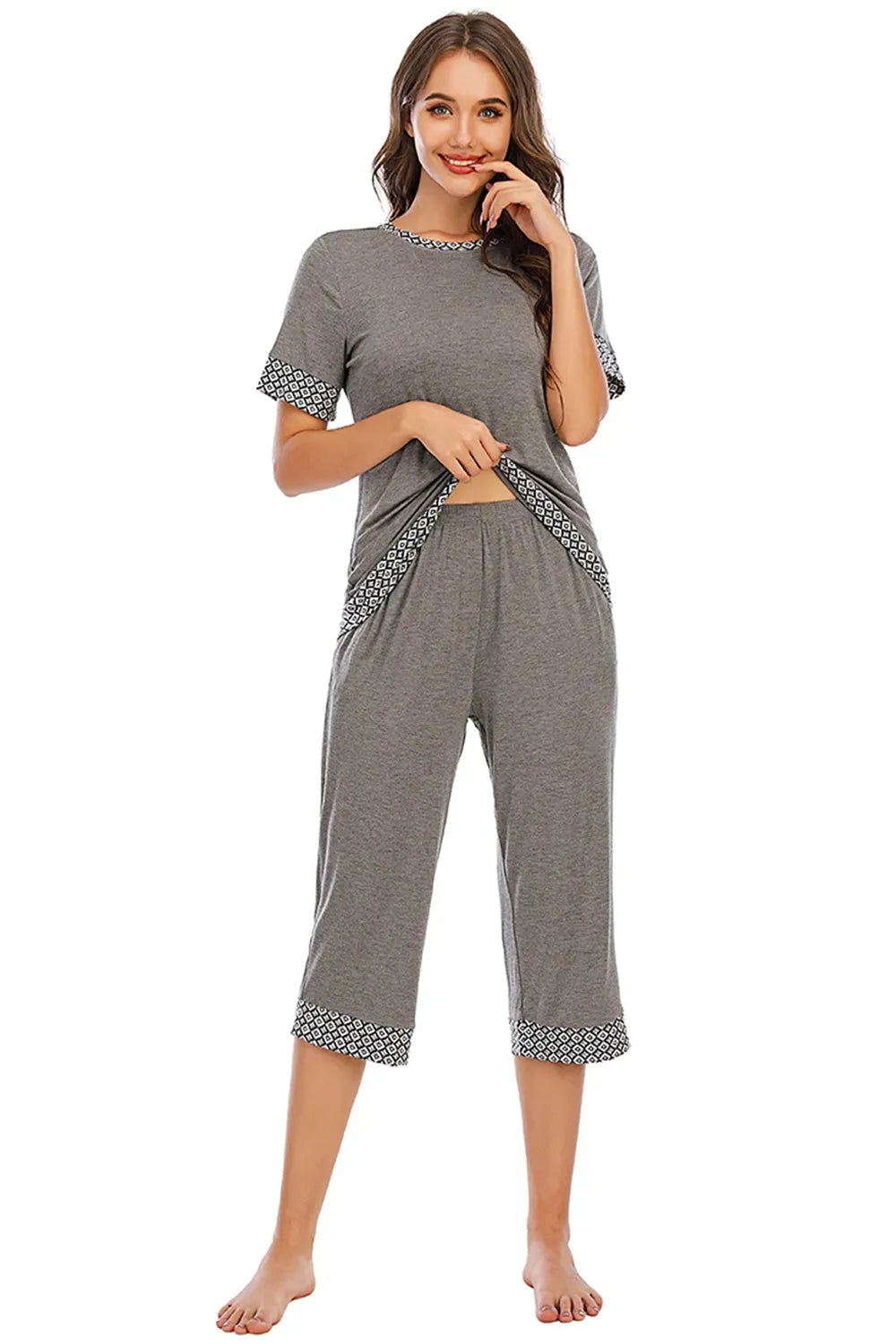 Round Neck Short Sleeve Top and Capris Pants Lounge Set Loungewear Sets - Tophatter Daily Deals