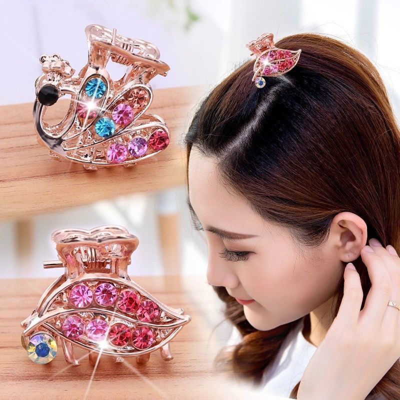 Butterfly Clasp Hair Jewelry Hairpin 0 - Tophatter Daily Deals