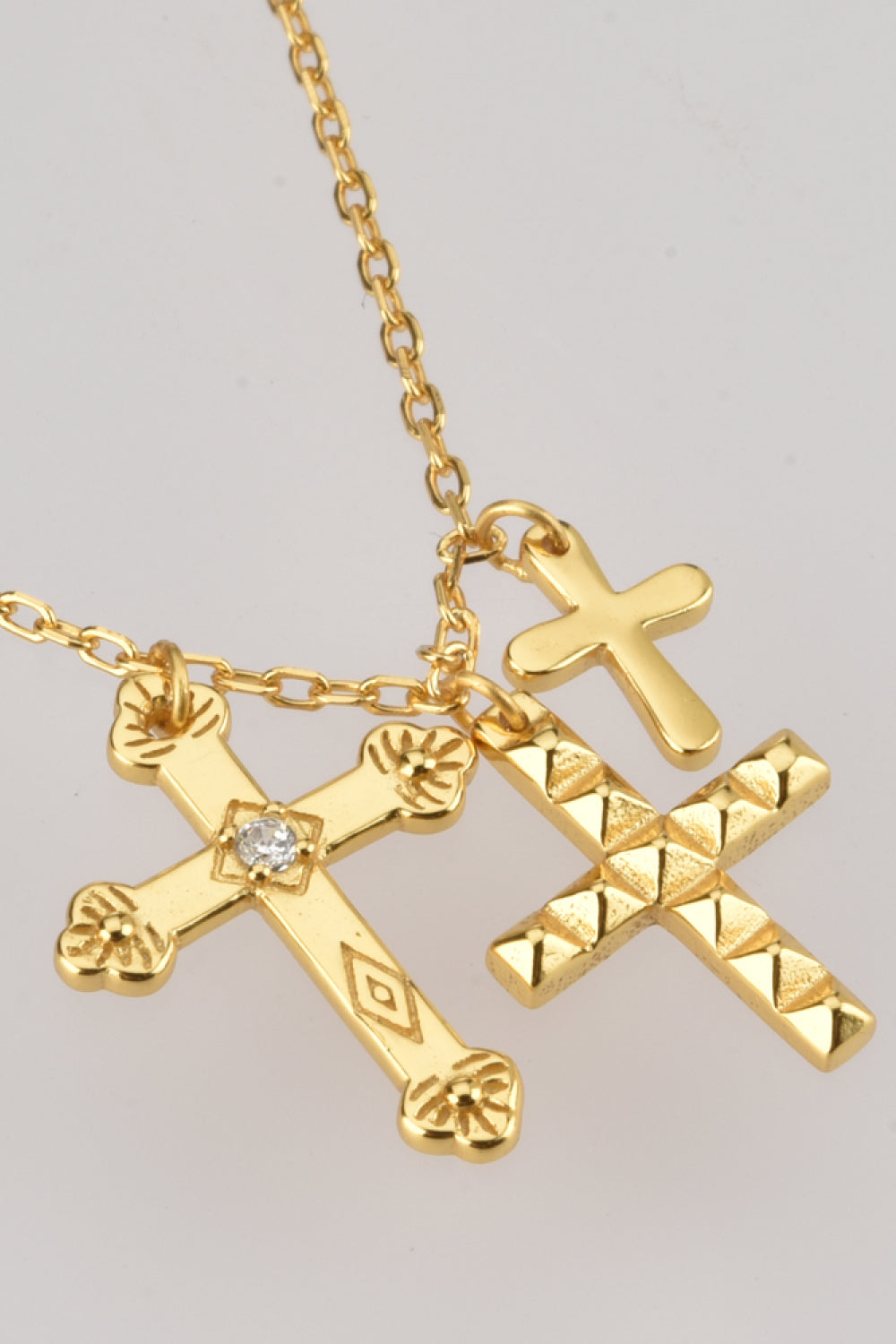 Inlaid Zircon Cross Pendant Necklace Necklaces - Tophatter Daily Deals