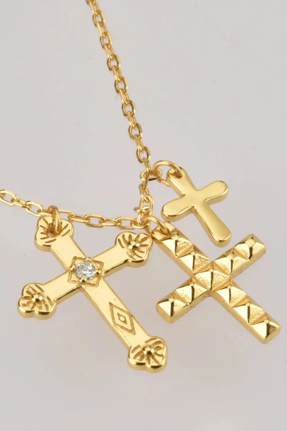 Inlaid Zircon Cross Pendant Necklace Necklaces - Tophatter Daily Deals