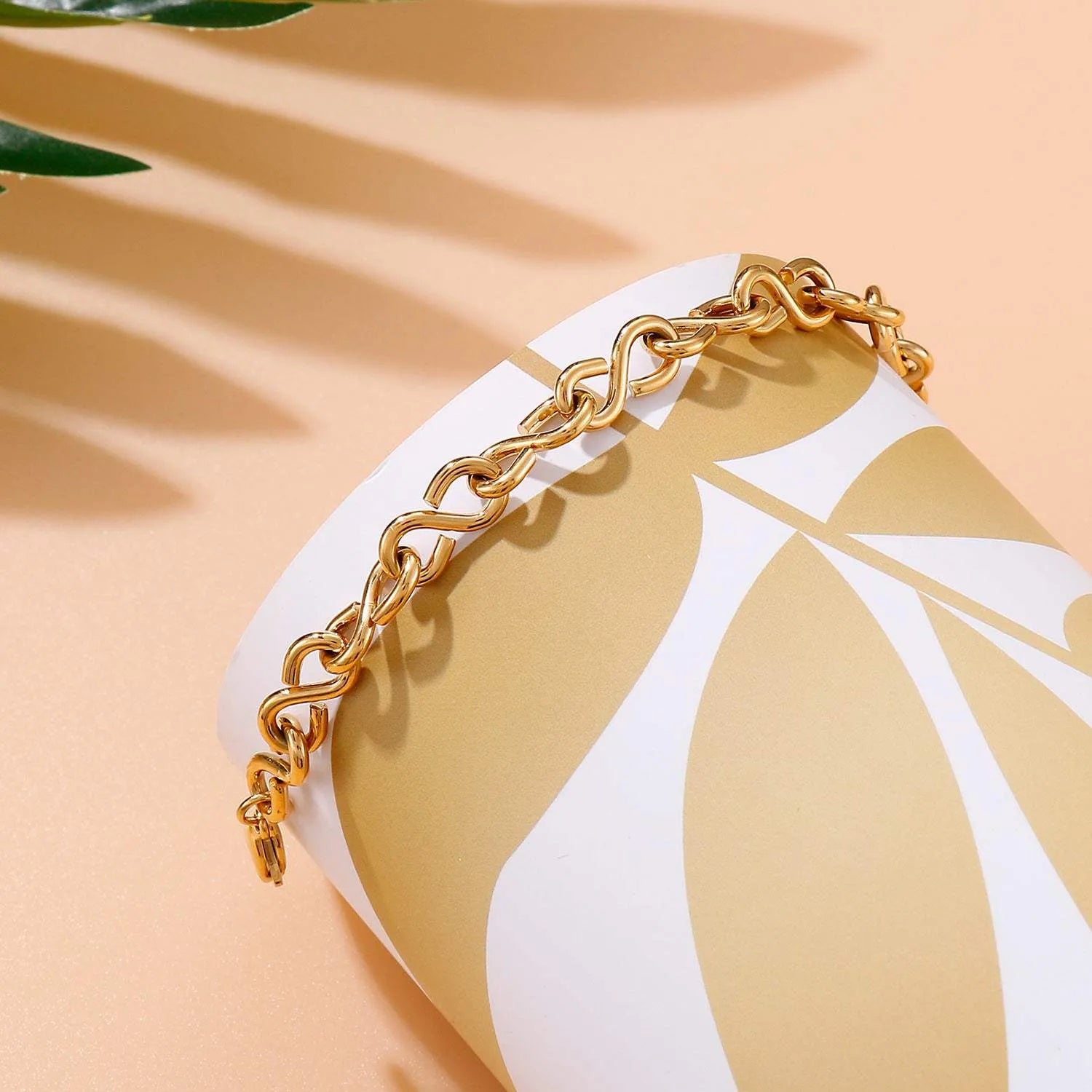 Stainless Steel Figure 8 Chain Link Bracelet Bracelets - Tophatter Daily Deals