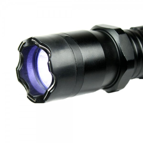 Guard Star 9.8MV Alloy Flashlight StunGun w/ 500 Lumen CREE LED Bulb SD-StunGun - Tophatter Daily Deals