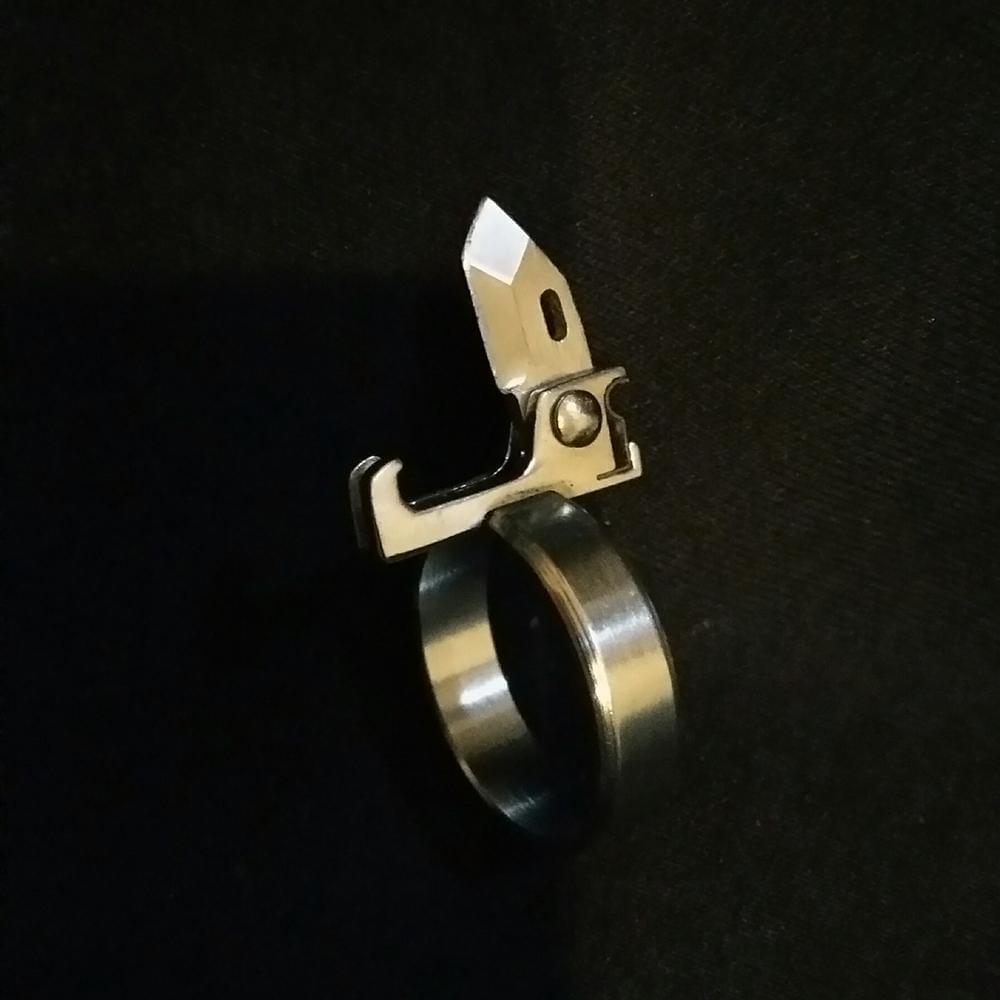 Folding Brass Knuckle Knife Brass Knuckles - Tophatter Daily Deals