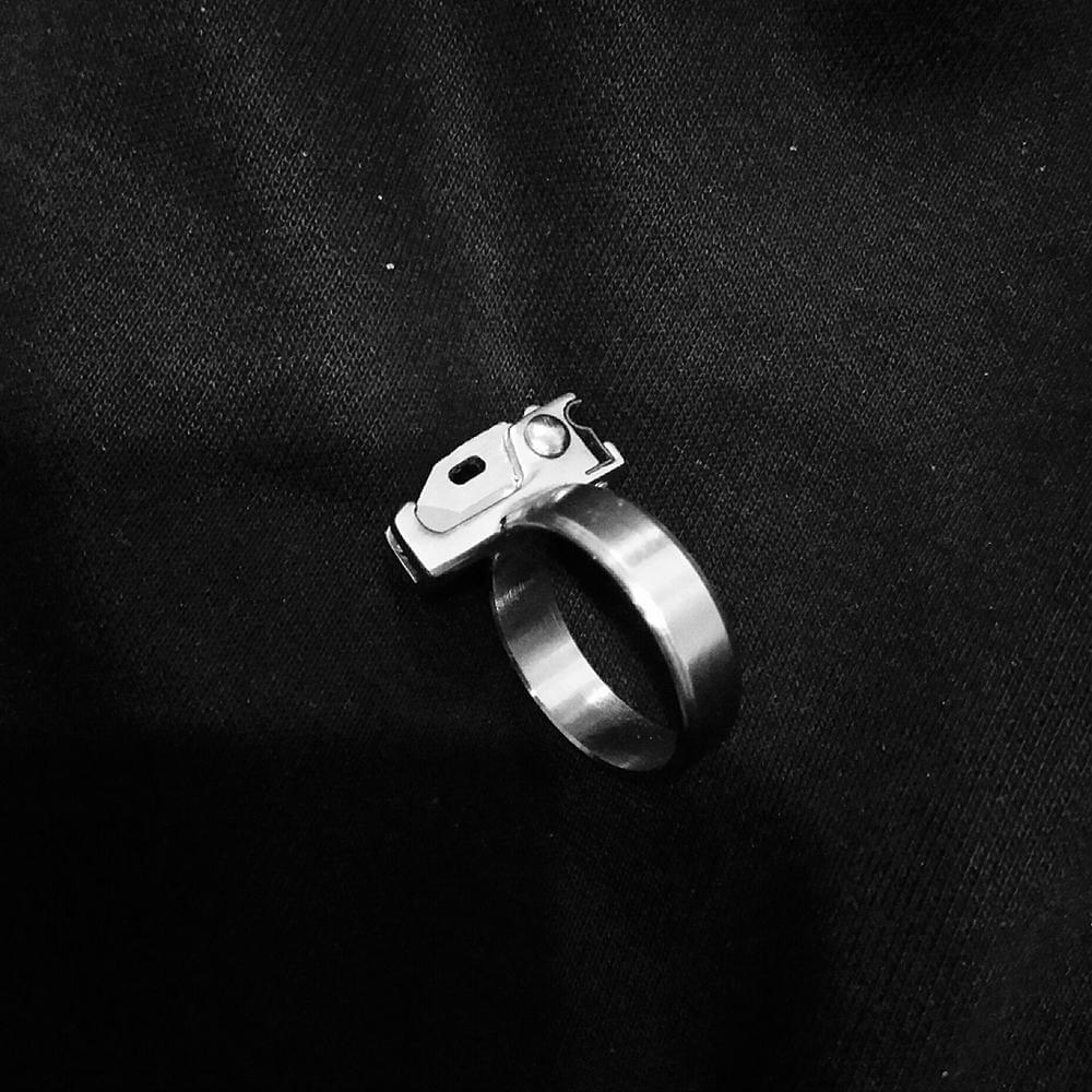 Folding Brass Knuckle Knife Brass Knuckles - Tophatter Daily Deals