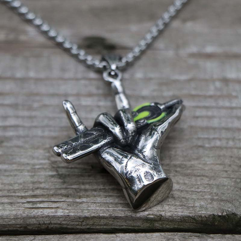 Octane Heirloom In Hand Limited Edition Necklace USA Stock - Tophatter Daily Deals