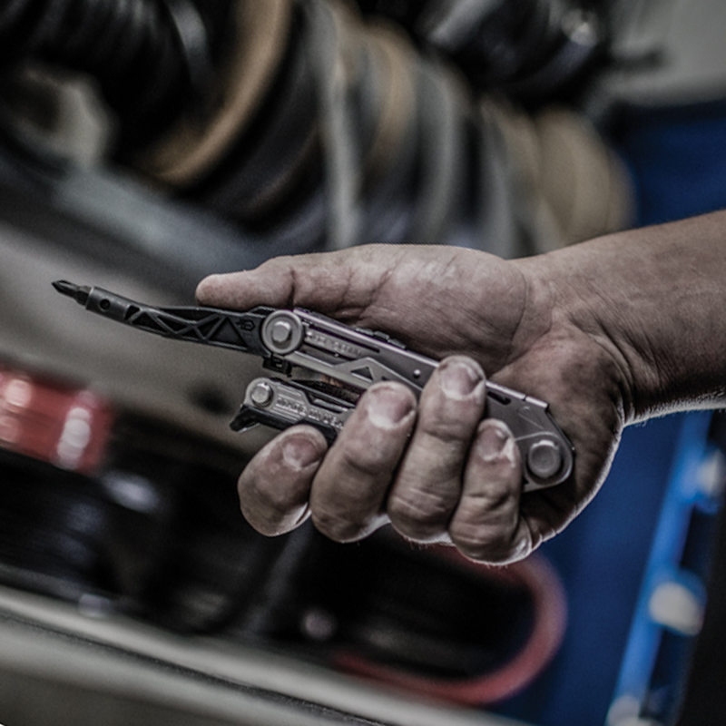 Gerber Center-Drive Multi-Plier Every Day Carry - Tophatter Daily Deals