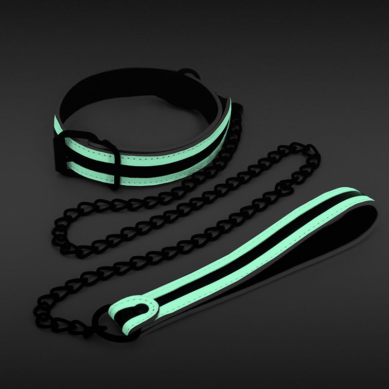 Glo Bondage Collar and Leash - Glow In The Dark - Tophatter Daily Deals