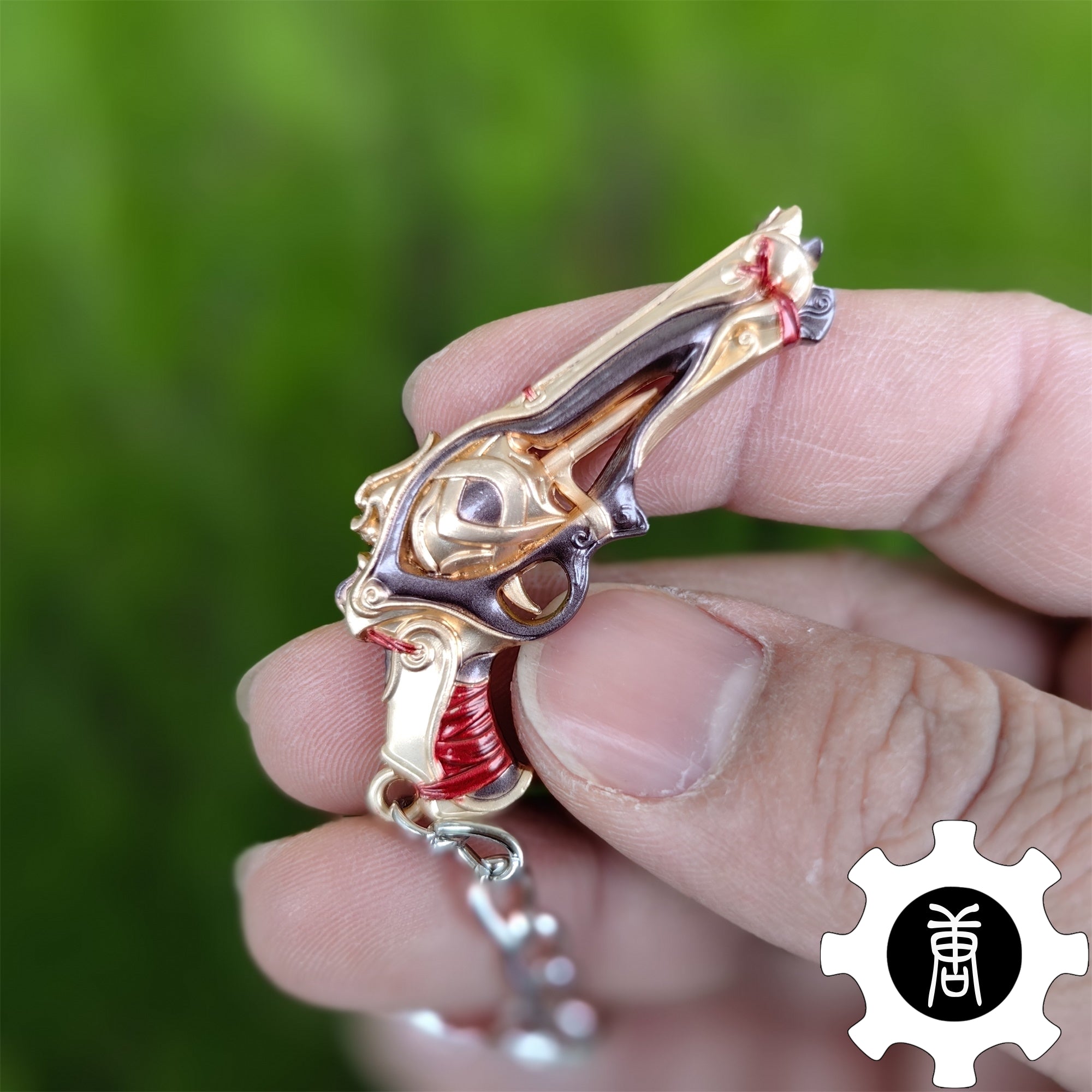 Imperium Skin Weapon Pendant Obsidian Keychain 5 In 1 Pack - Tophatter Daily Deals