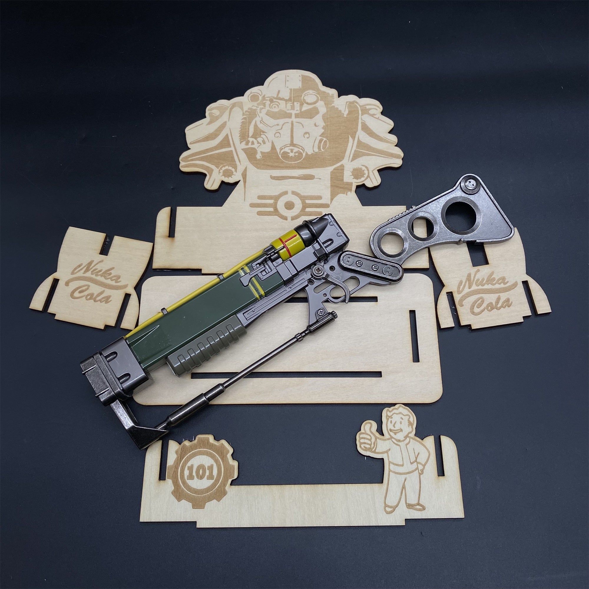 Righteous Authority AER 9 Pulse Laser Rifle - Tophatter Daily Deals